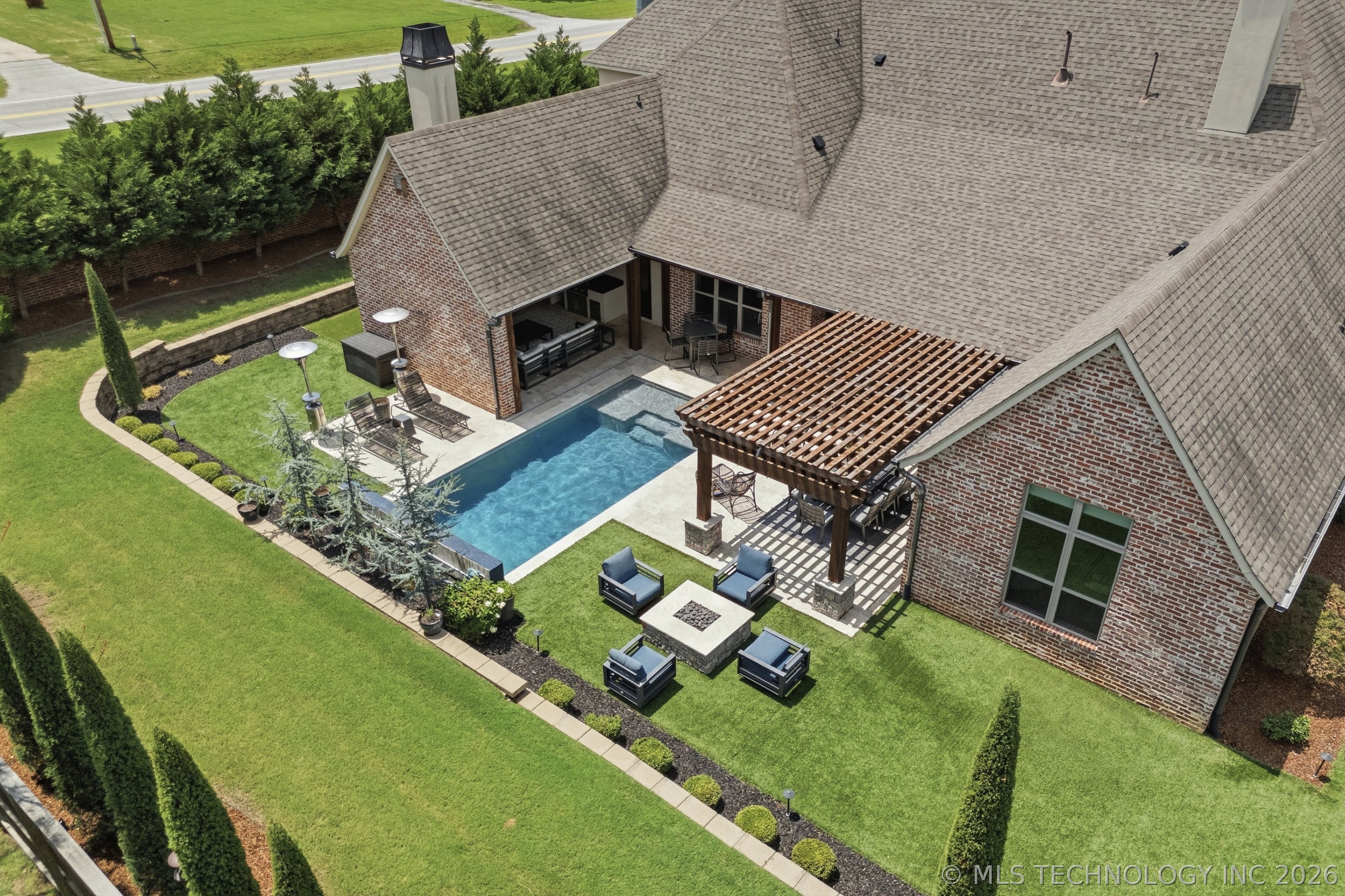 8007 S Galveston Court Tulsa OK 74132