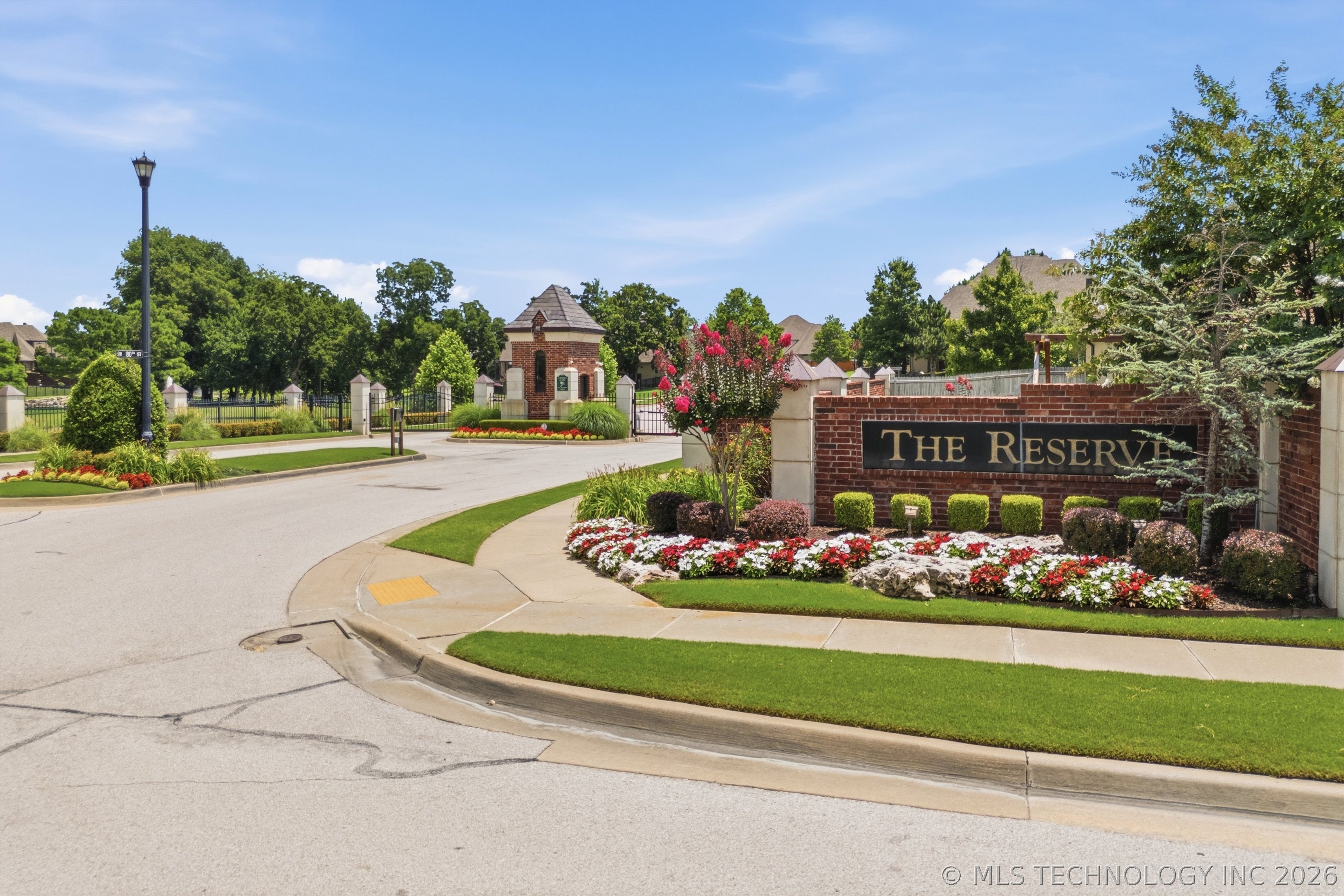 8007 S Galveston Court Tulsa OK 74132