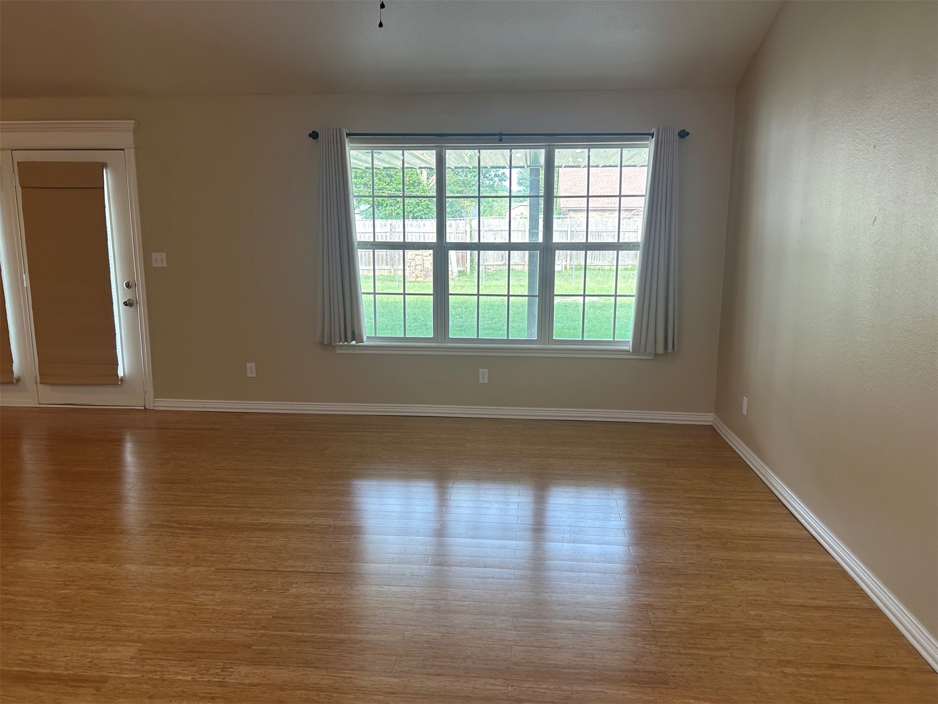 308 S Mary Avenue E Wagoner OK 74467