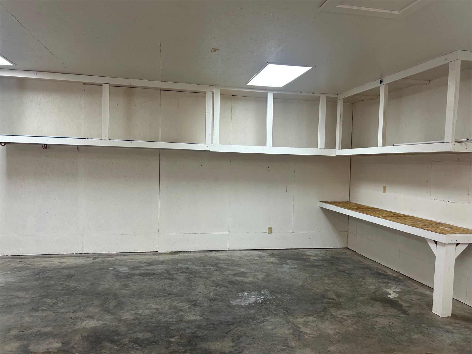 308 S Mary Avenue E Wagoner OK 74467