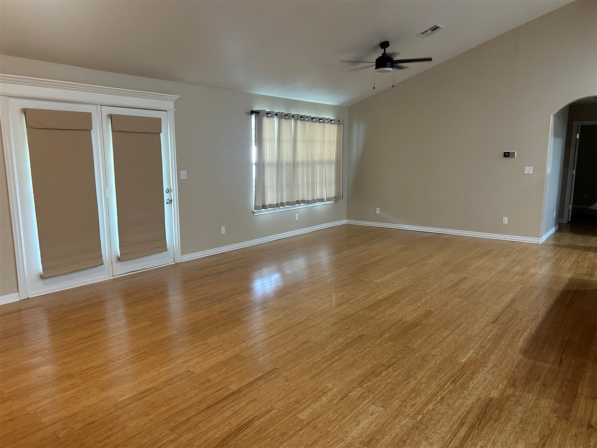 308 S Mary Avenue E Wagoner OK 74467
