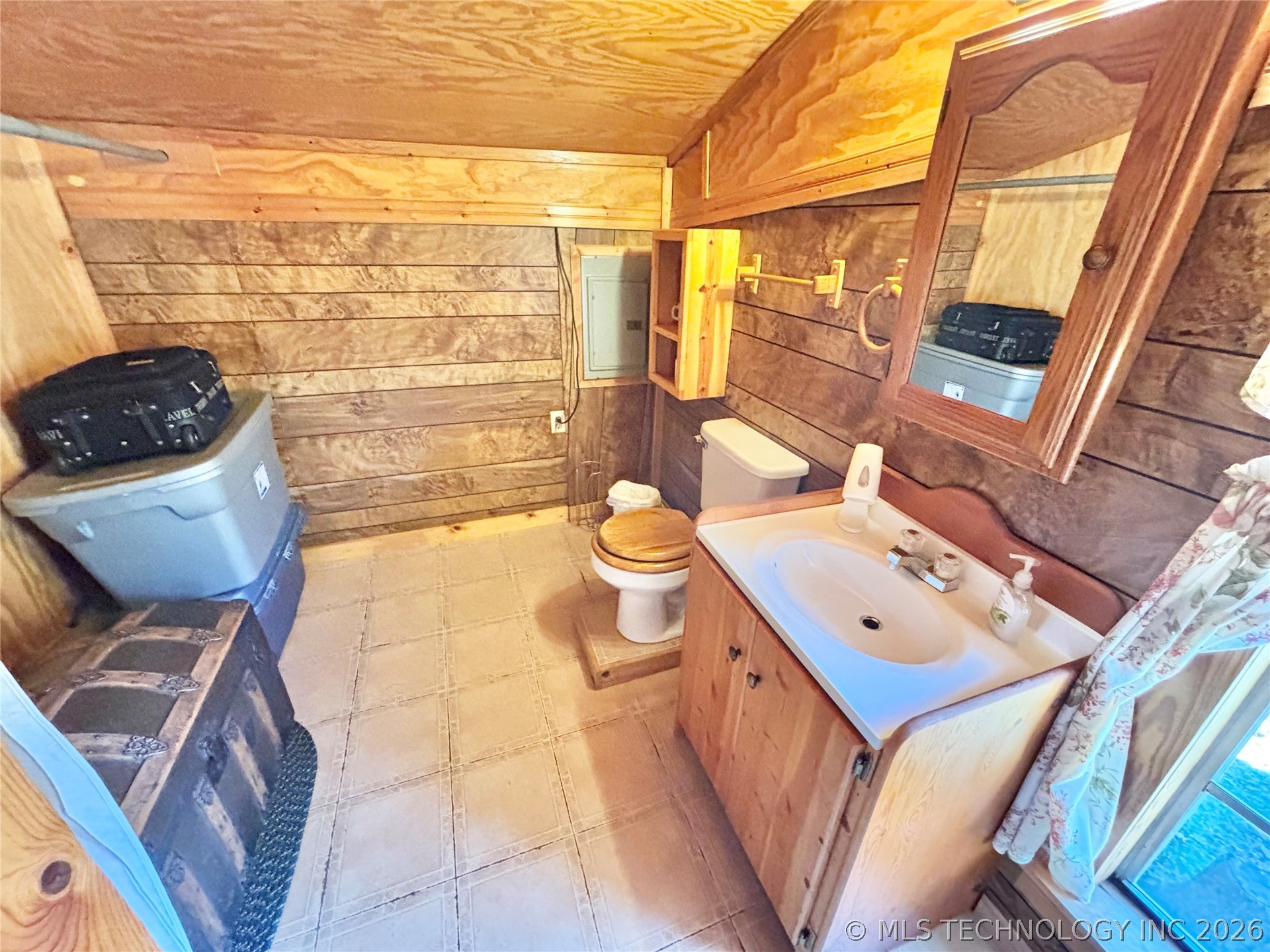 30113 S County Road 4280 Road Quinton OK 74561