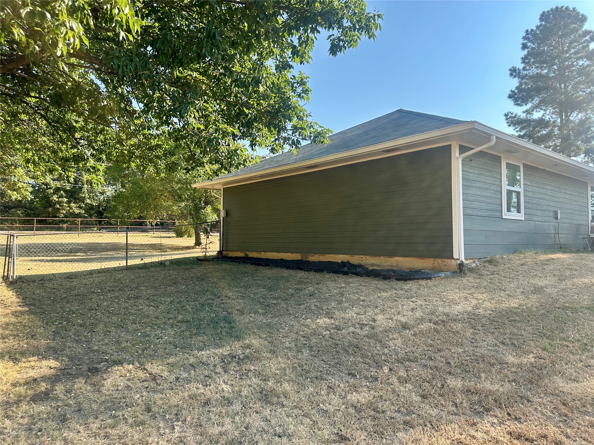 2105 W Mockingbird Lane Durant OK 74701
