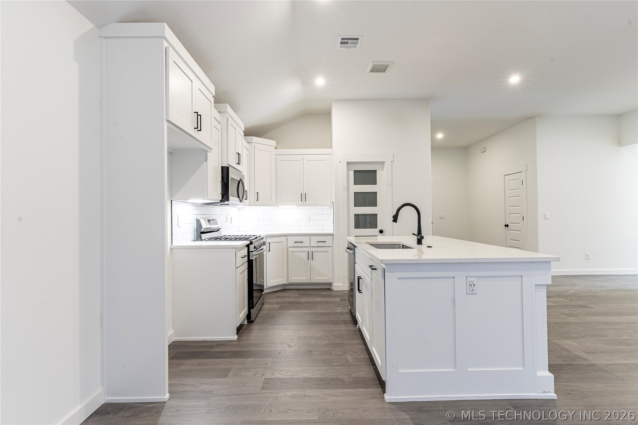 116 S 26th Street Collinsville OK 74021