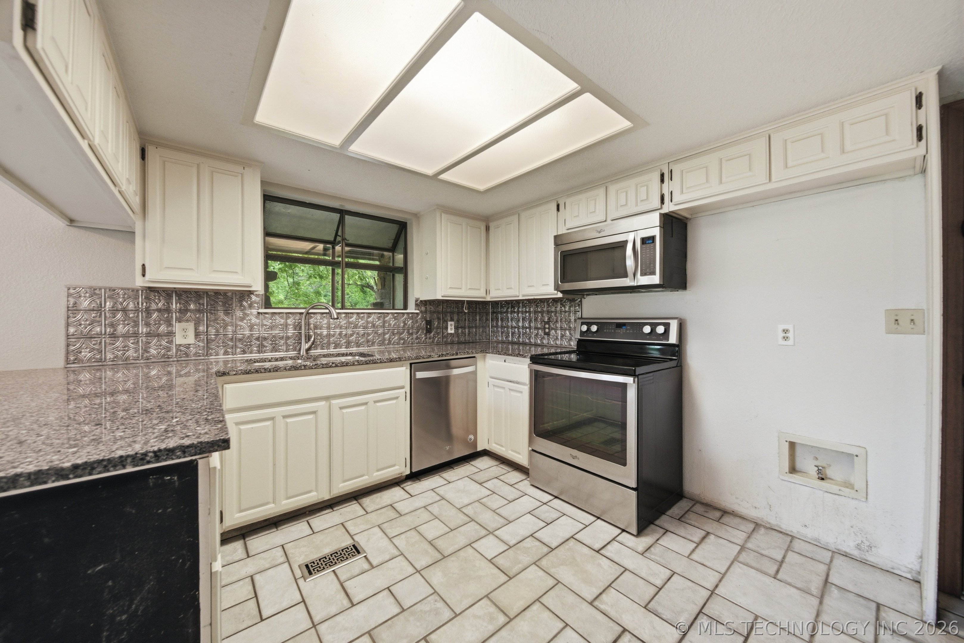 182 Spunky Creek Drive Catoosa OK 74015