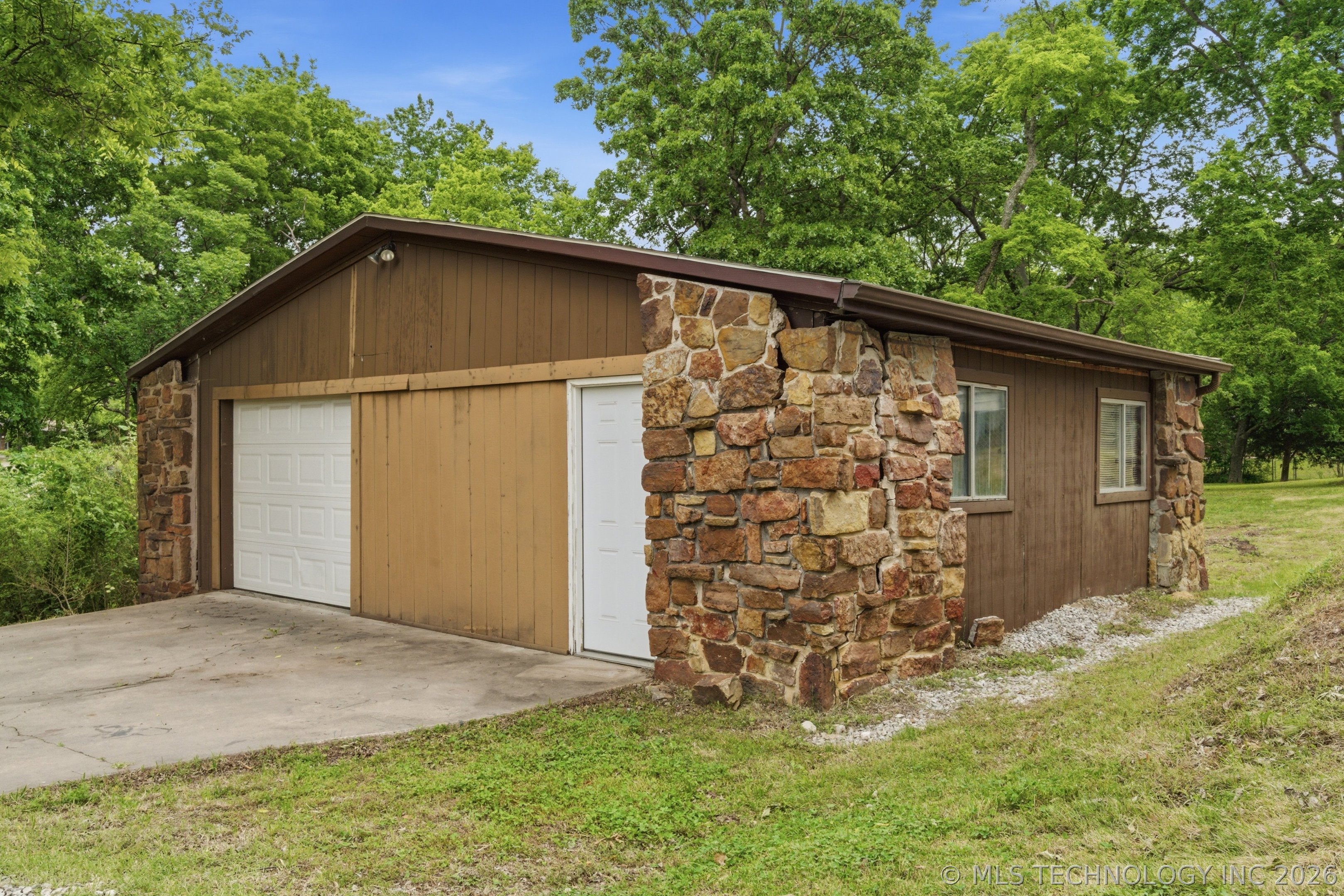 182 Spunky Creek Drive Catoosa OK 74015