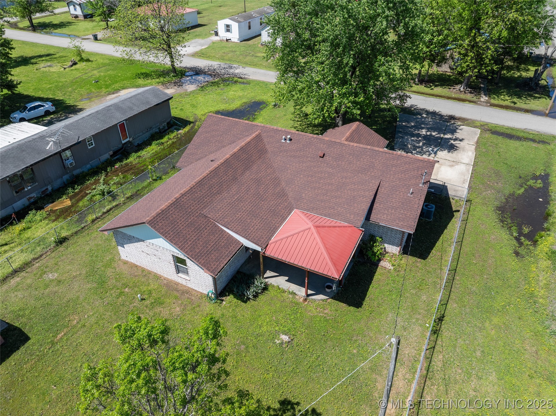 311 N 1st Street Porum OK 74455