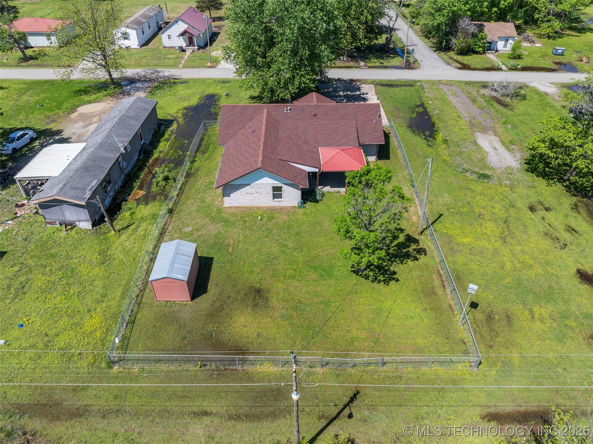 311 N 1st Street Porum OK 74455