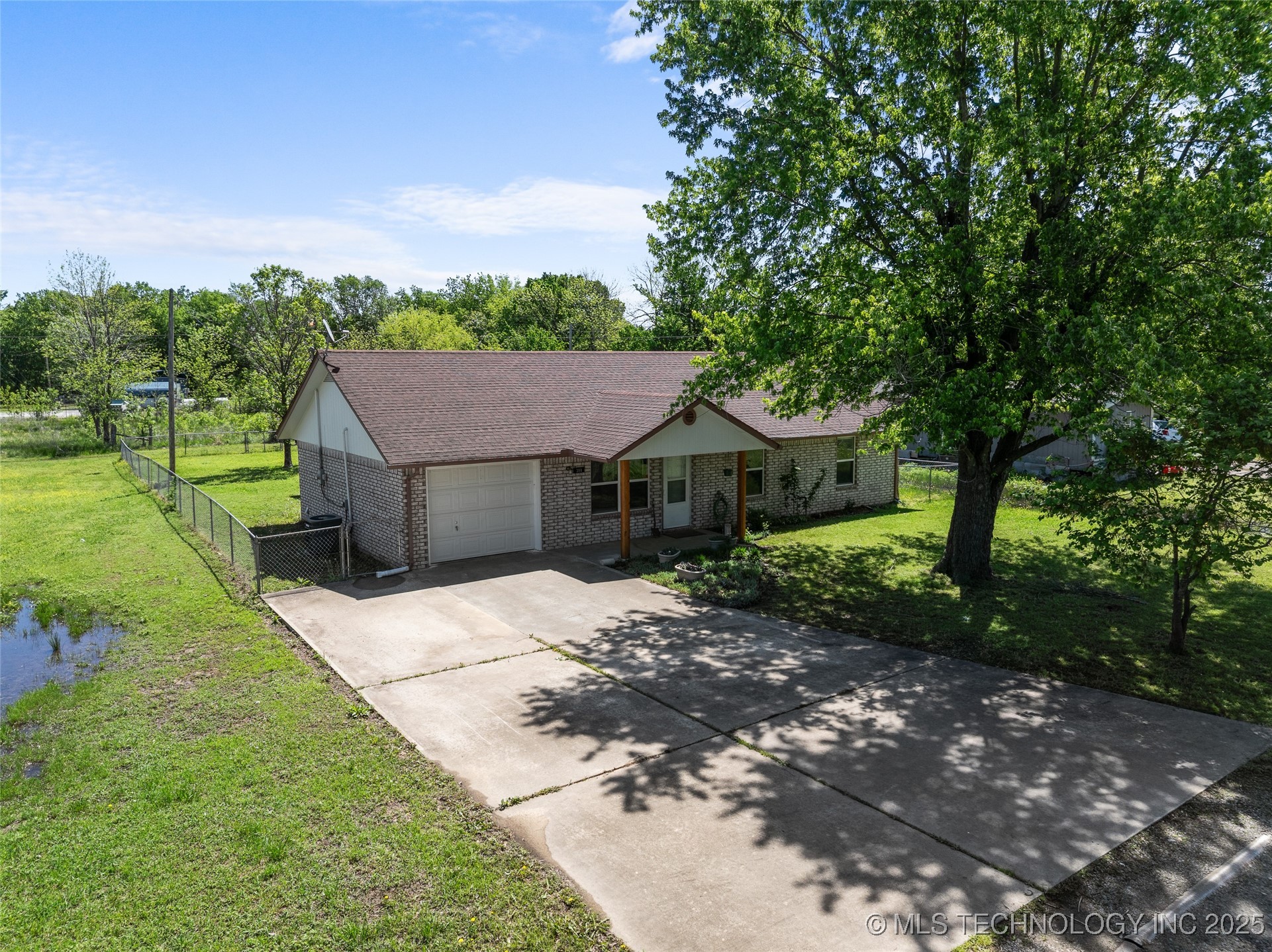 311 N 1st Street Porum OK 74455