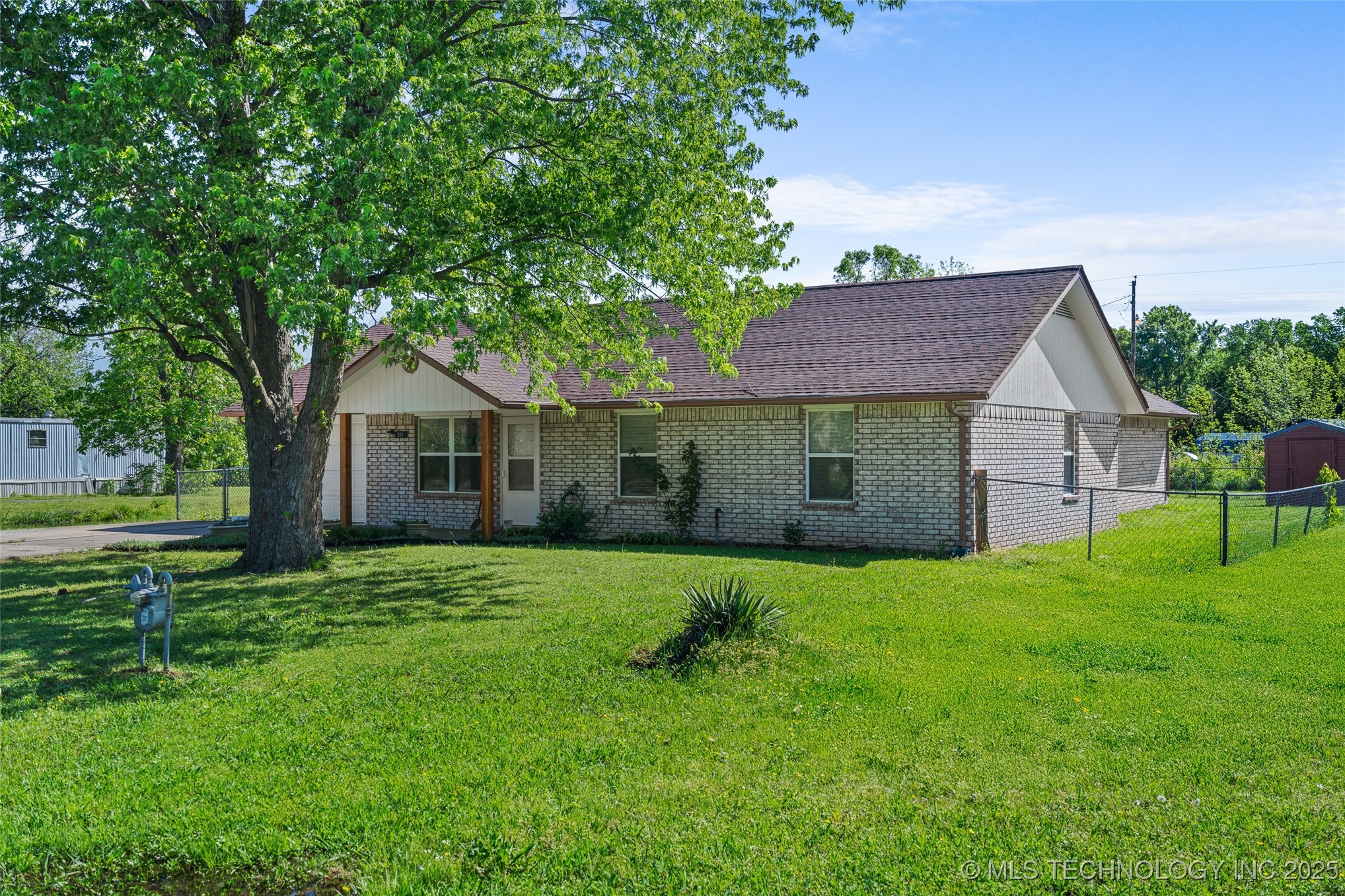 311 N 1st Street Porum OK 74455
