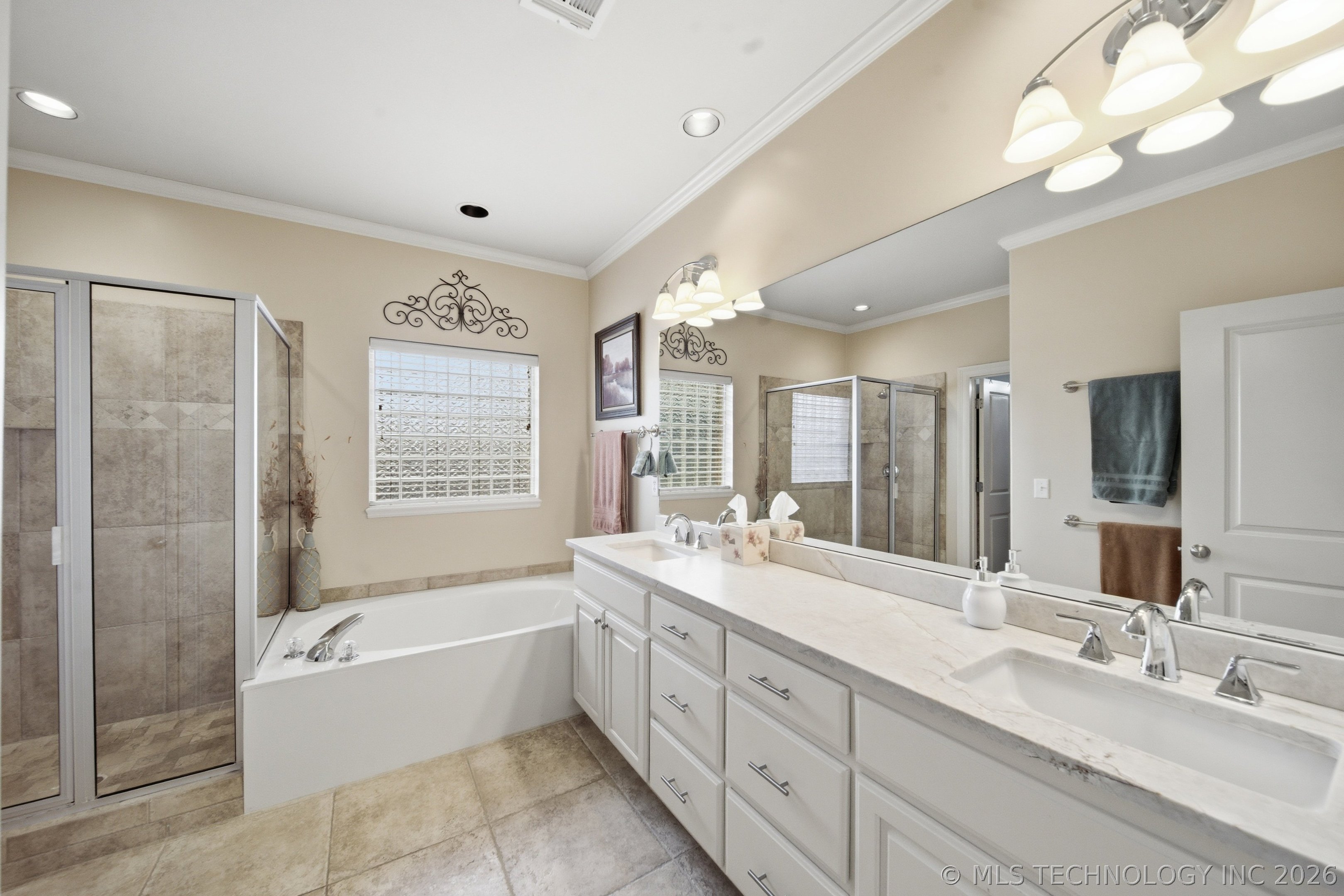 8806 E 110th Place Tulsa OK 74133