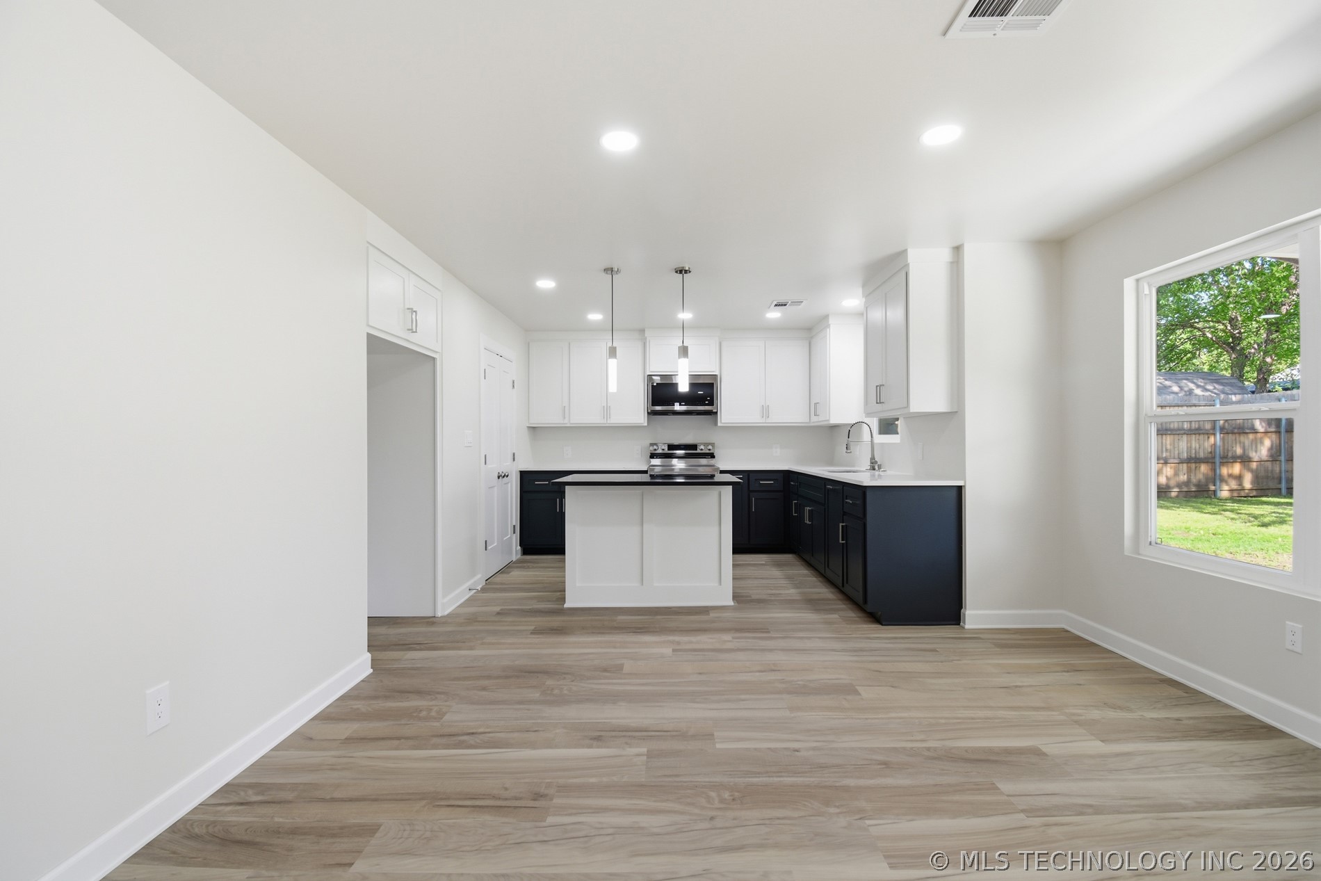 2629 W 68th Place S Tulsa OK 74132