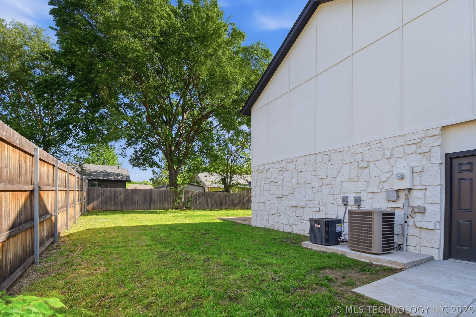 2629 W 68th Place S Tulsa OK 74132