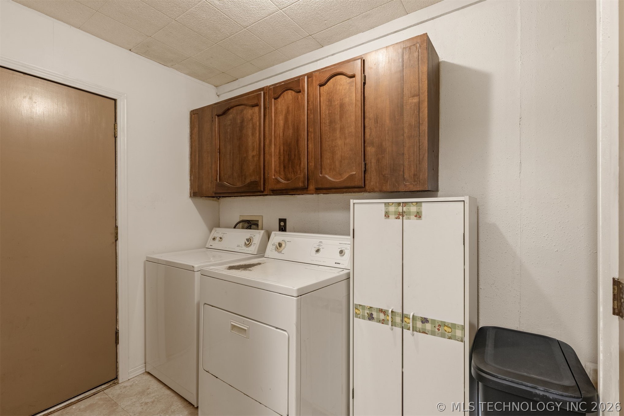 11411 E 37th Place Tulsa OK 74146