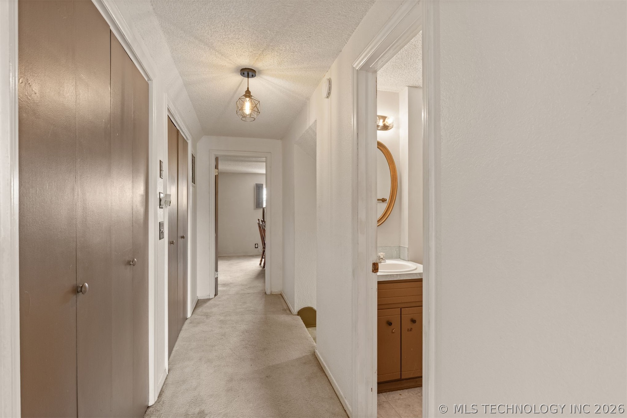 11411 E 37th Place Tulsa OK 74146