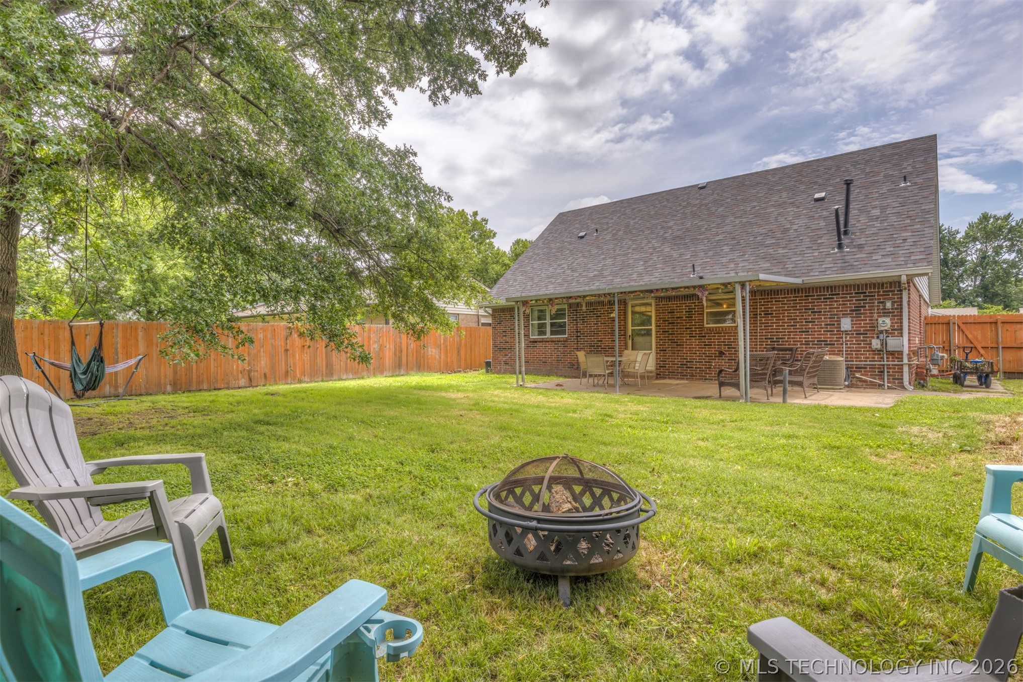 11411 E 37th Place Tulsa OK 74146