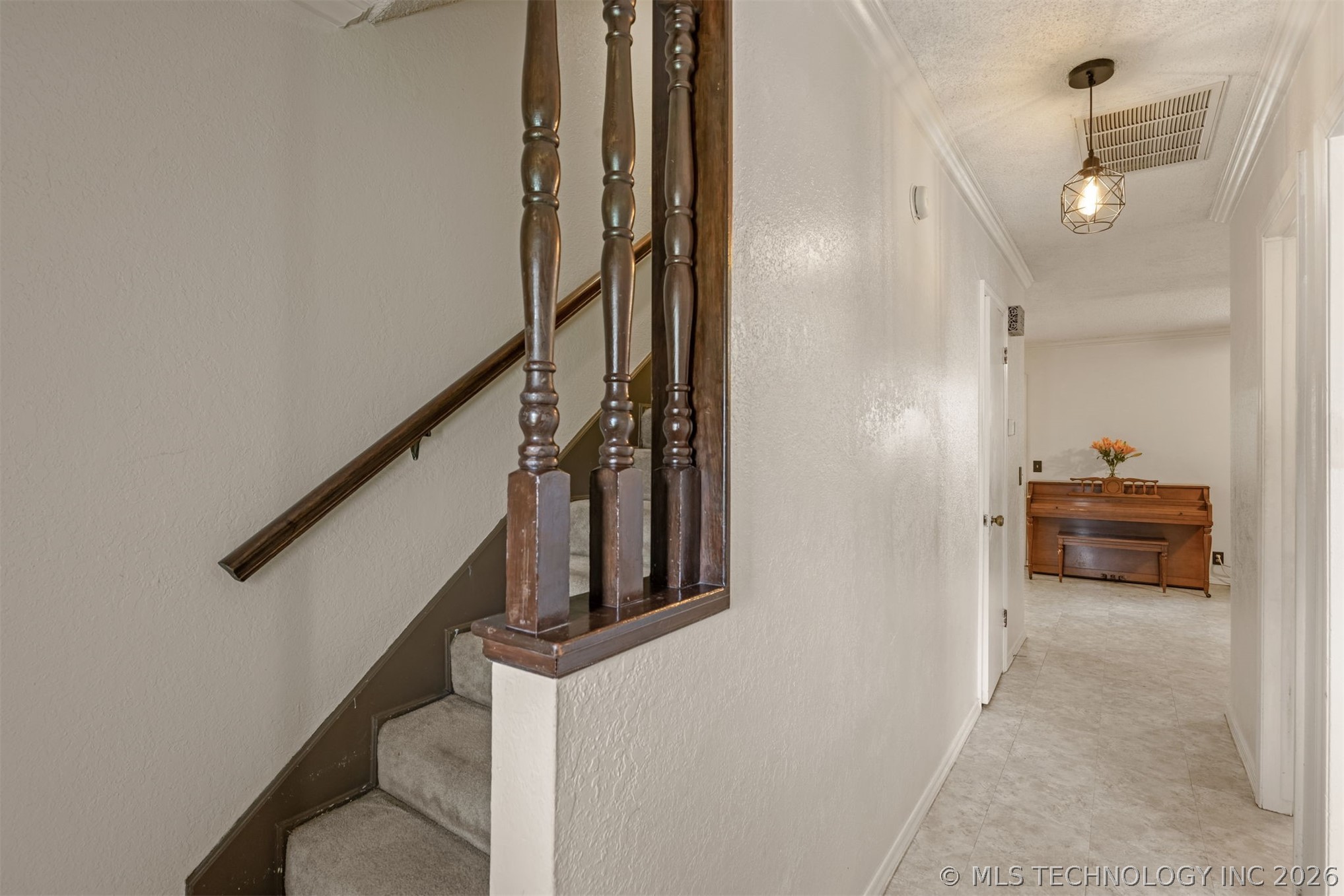 11411 E 37th Place Tulsa OK 74146