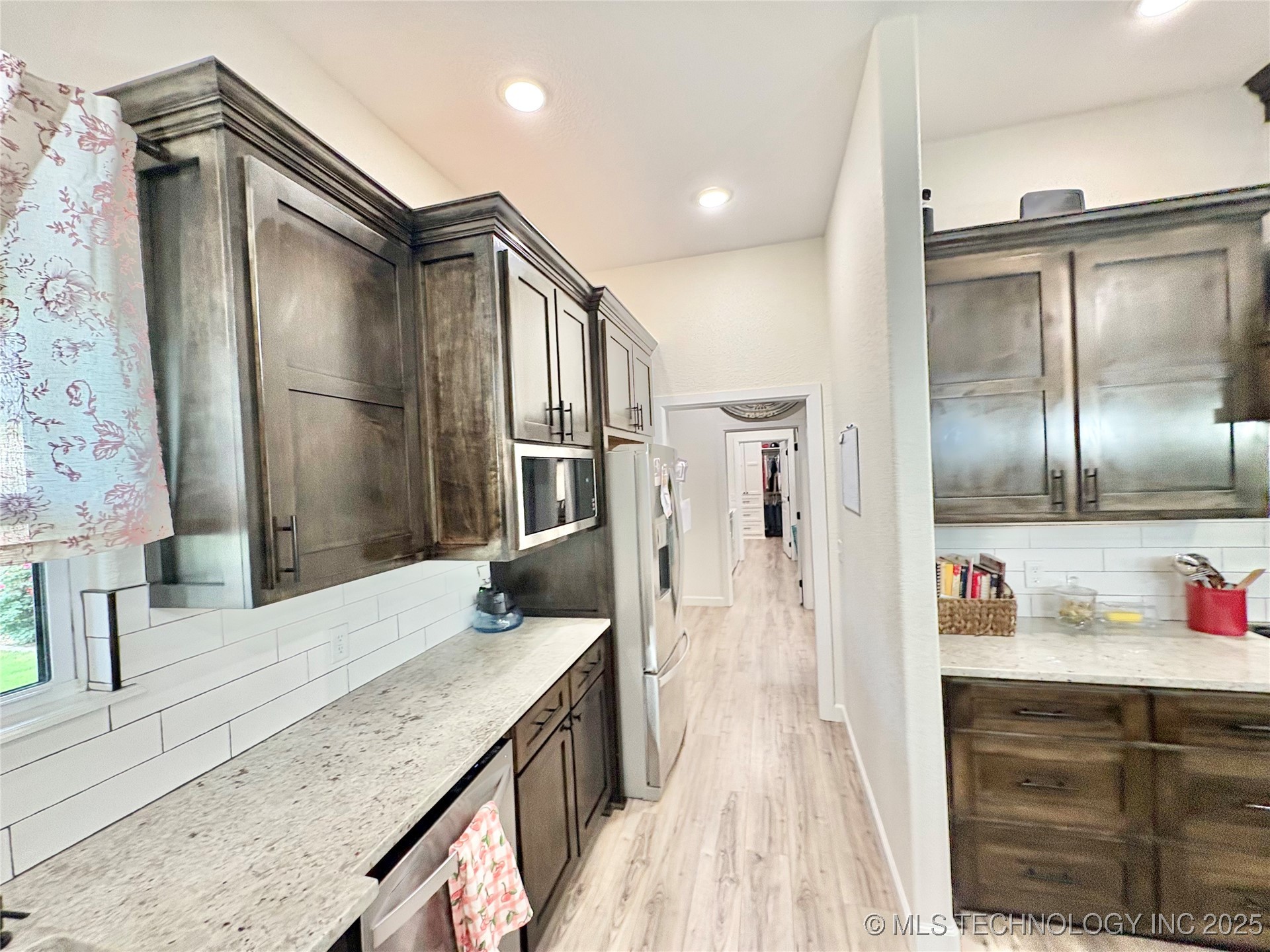 1609 E Hollow Oak Road Stigler OK 74462