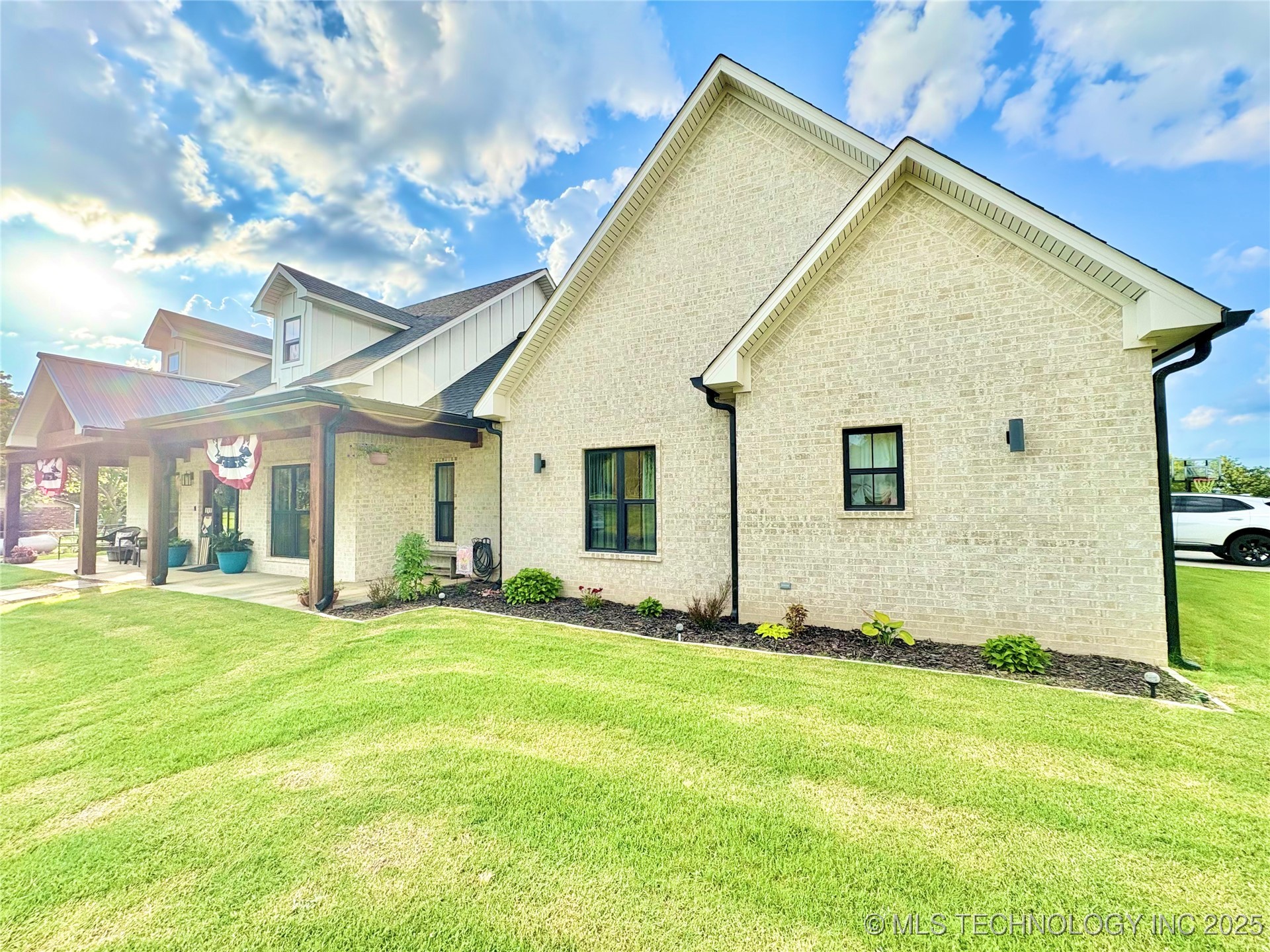 1609 E Hollow Oak Road Stigler OK 74462