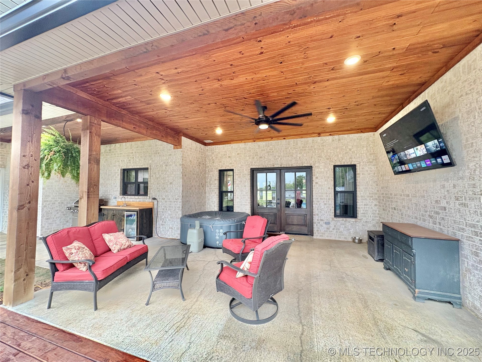 1609 E Hollow Oak Road Stigler OK 74462
