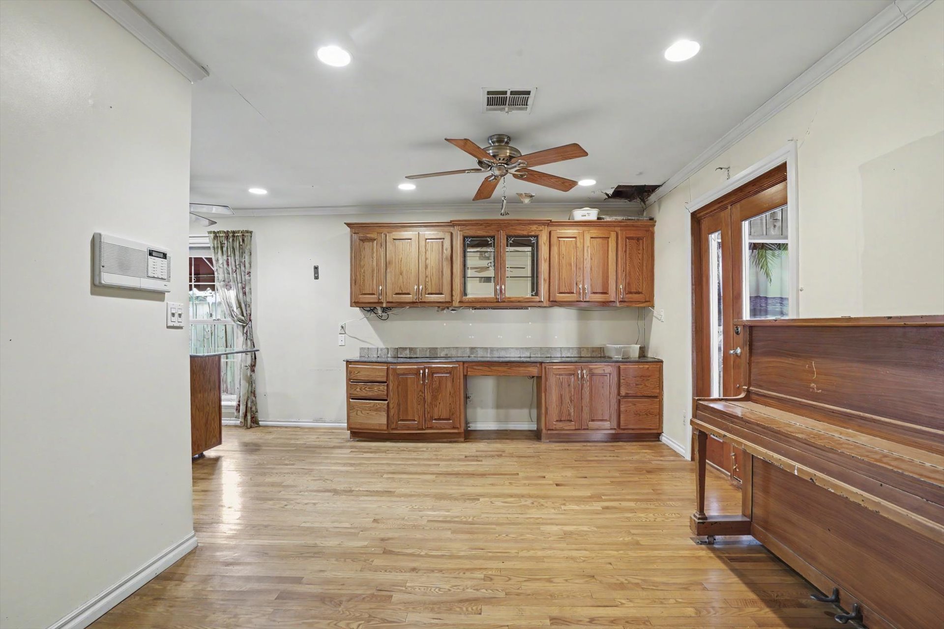 2005 E 52nd Street Tulsa OK 74105