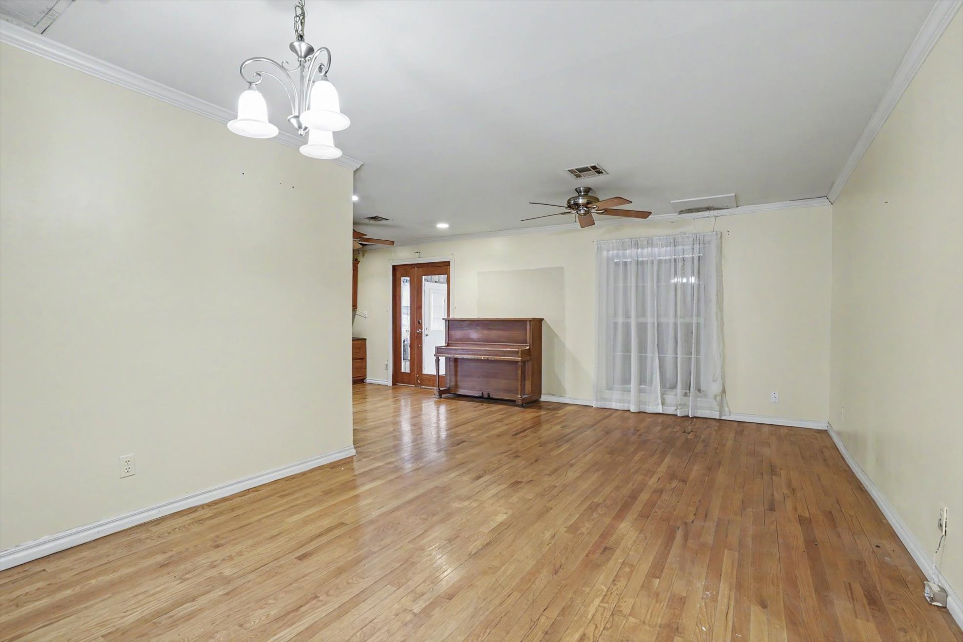 2005 E 52nd Street Tulsa OK 74105