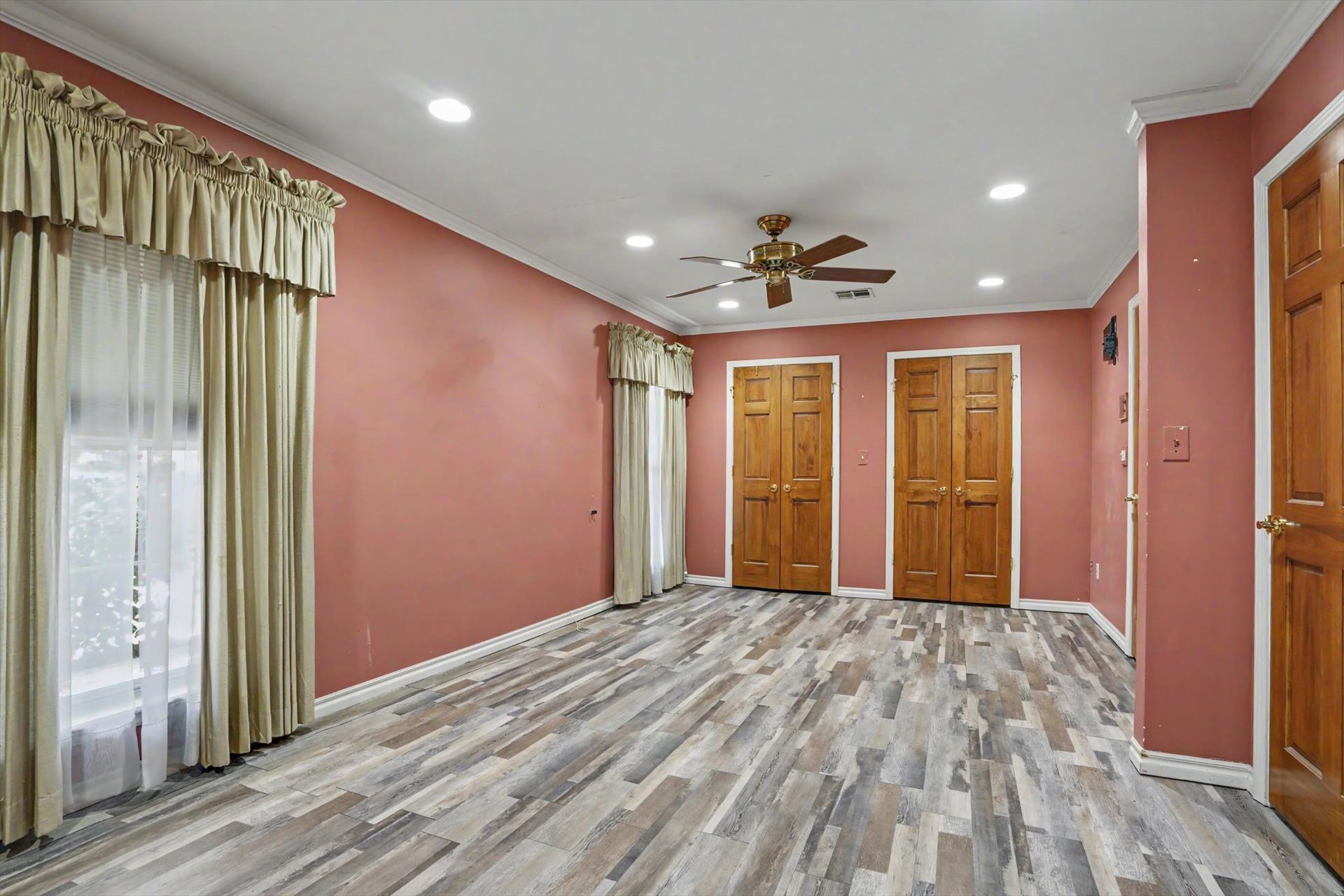 2005 E 52nd Street Tulsa OK 74105