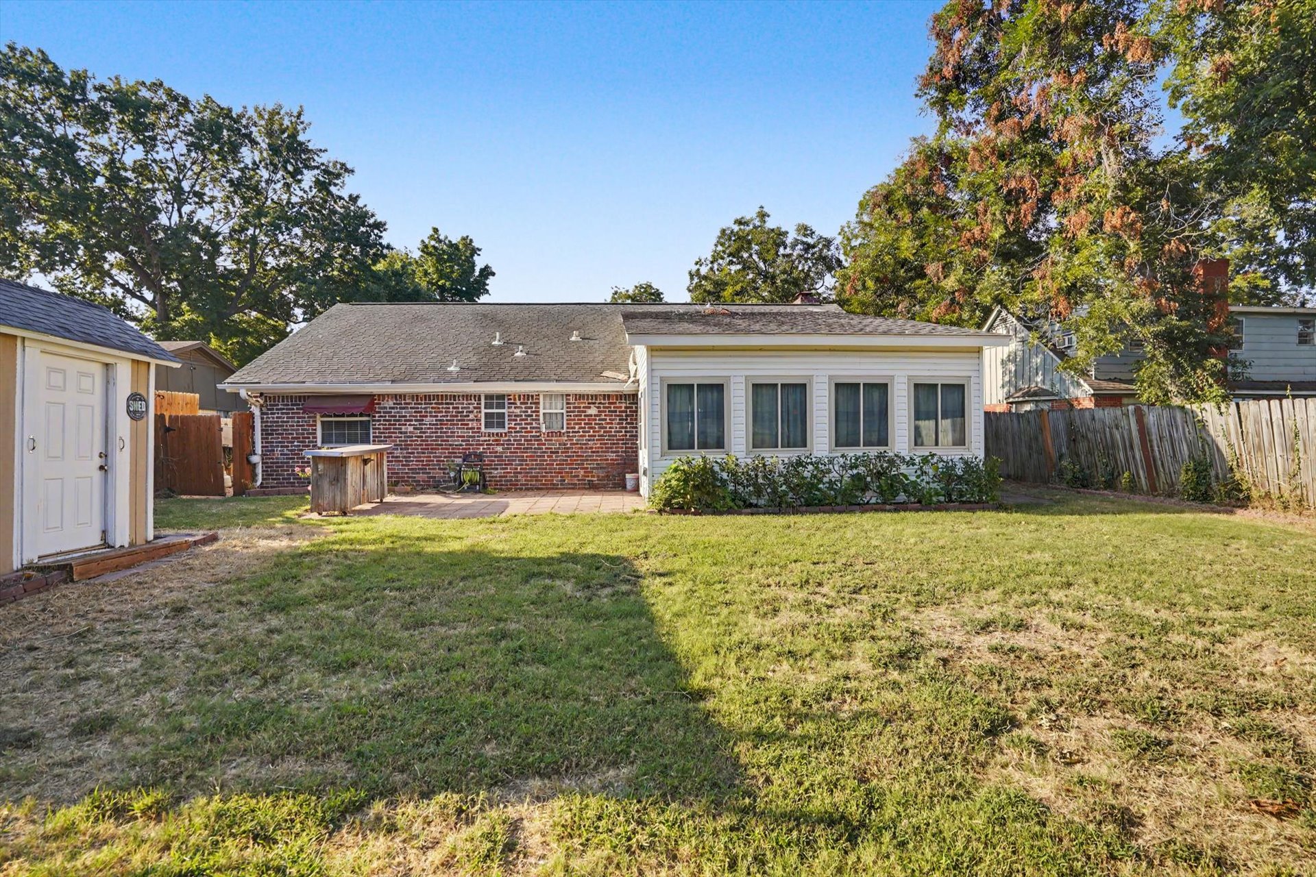 2005 E 52nd Street Tulsa OK 74105
