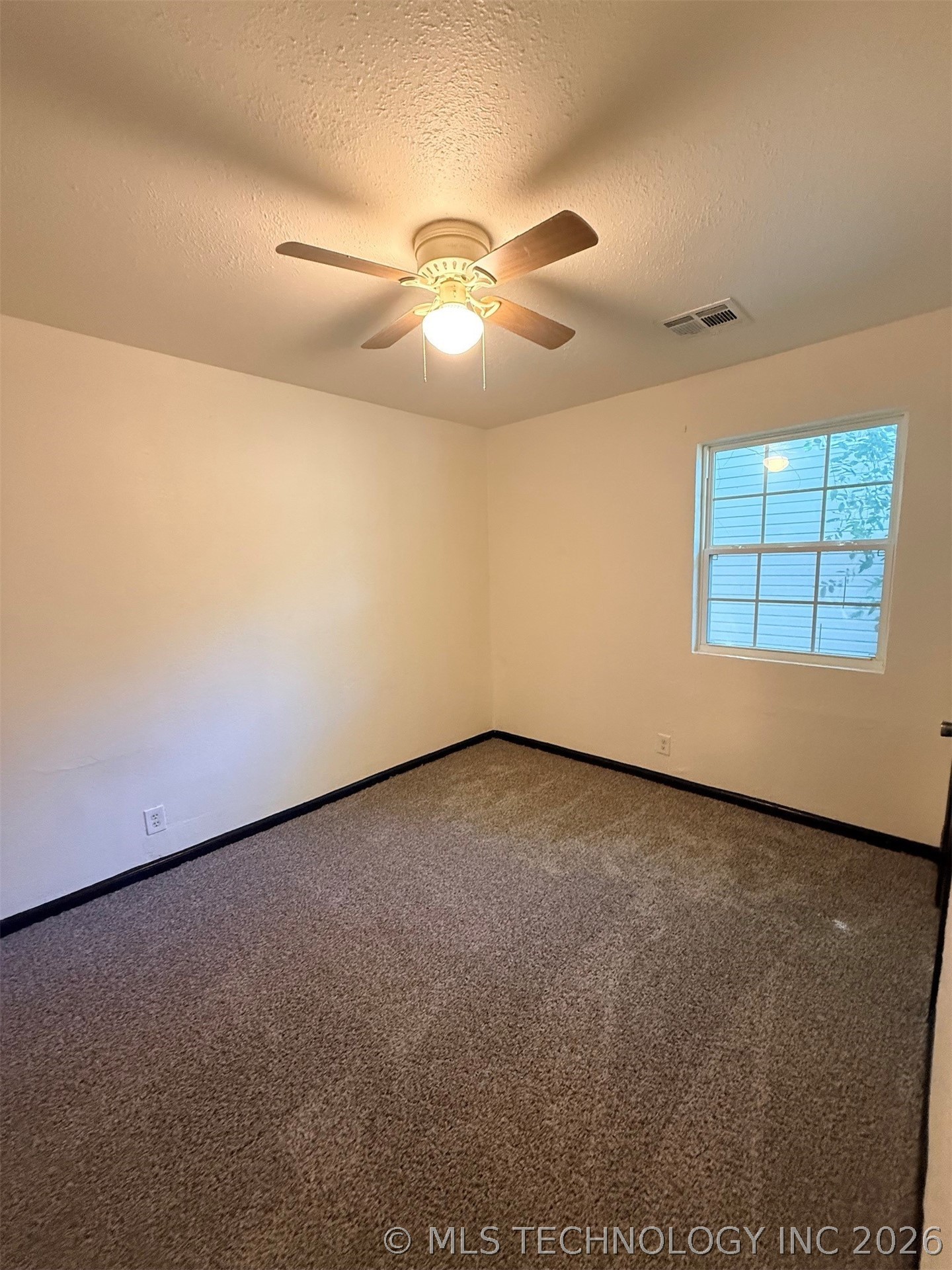 4907 N Garrison Place Tulsa OK 74126