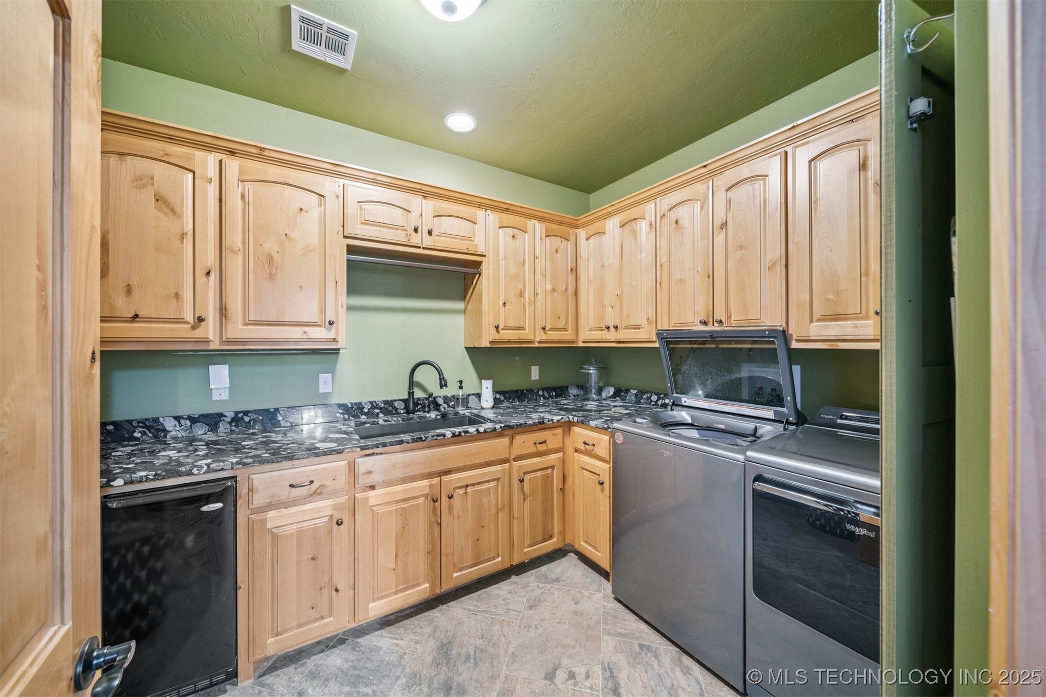 908 W 9th Street Cushing OK 74074