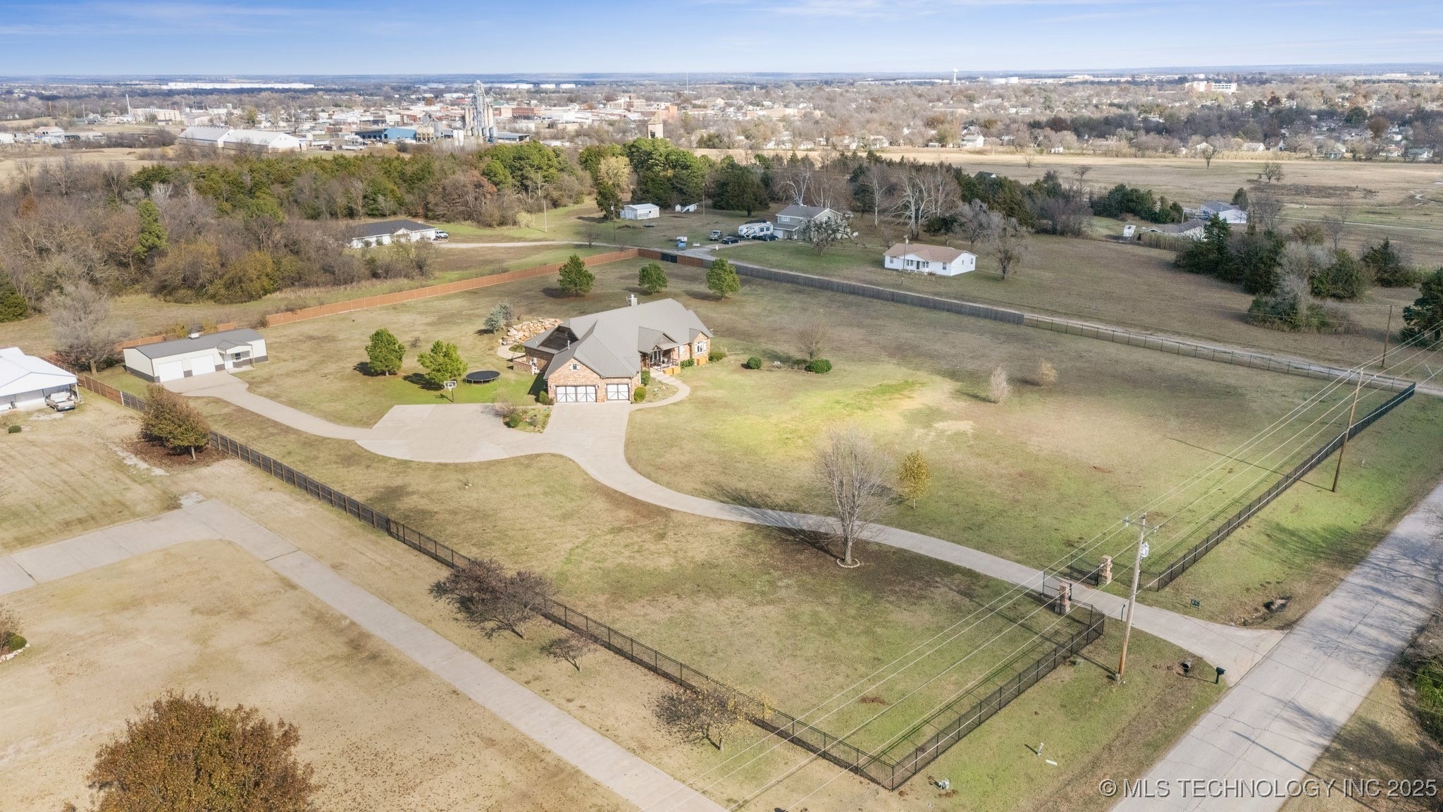 908 W 9th Street Cushing OK 74074