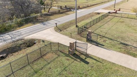 908 W 9th Street Cushing OK 74074