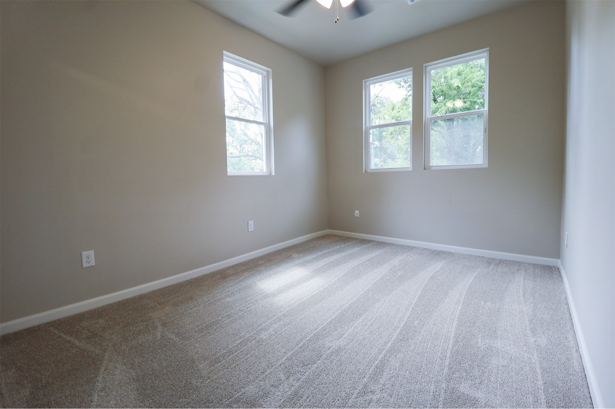 1516 W School Street Claremore OK 74017