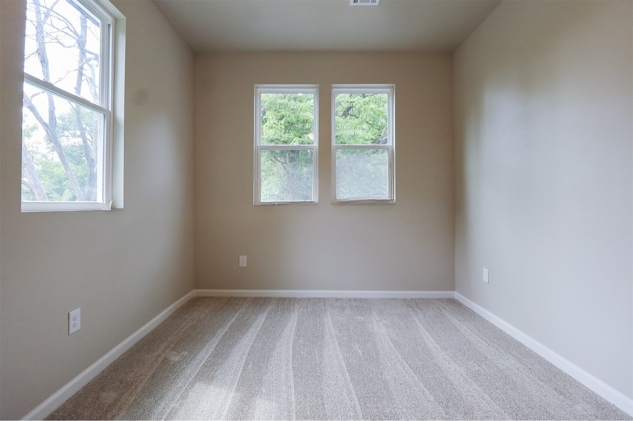 1516 W School Street Claremore OK 74017