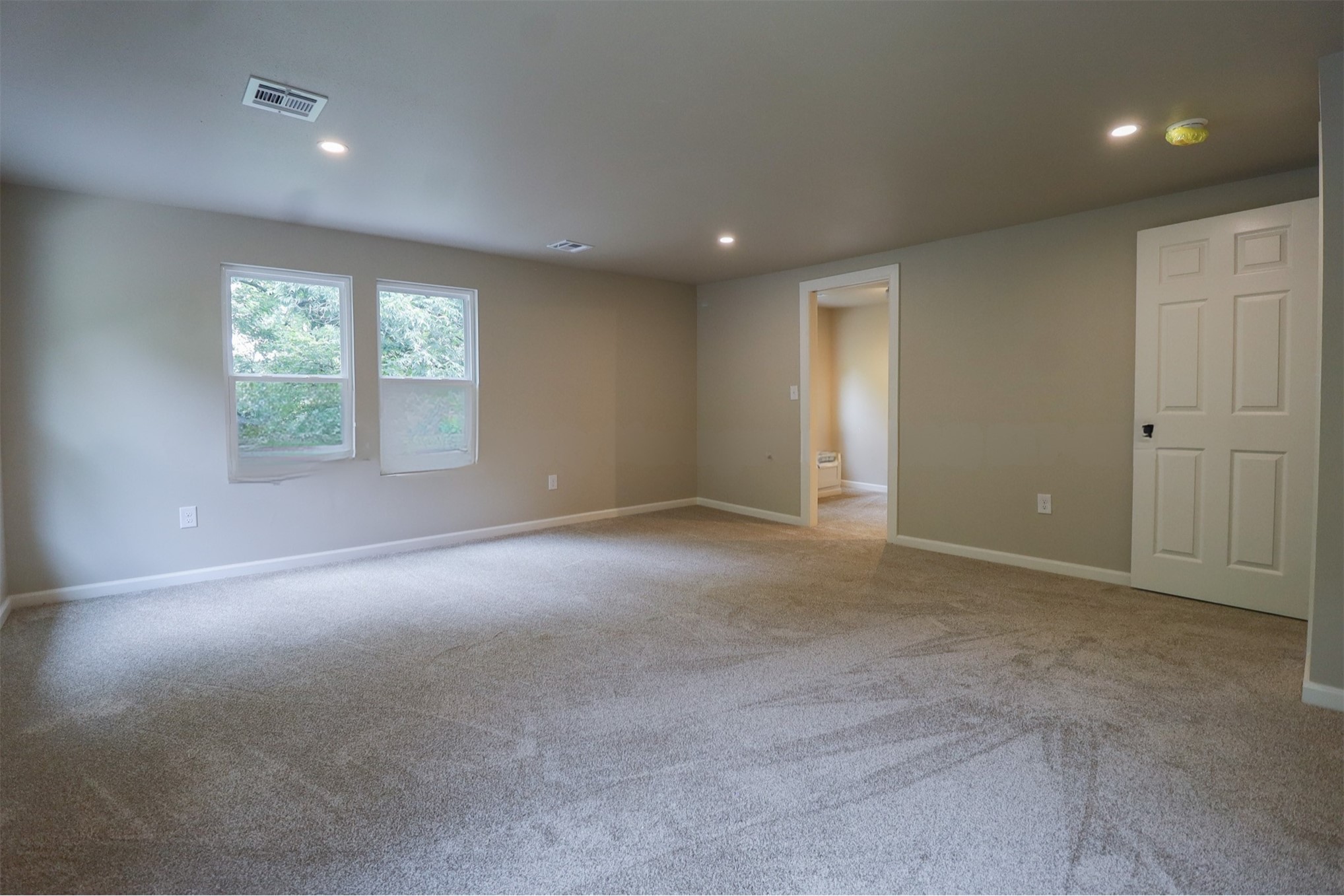 1516 W School Street Claremore OK 74017