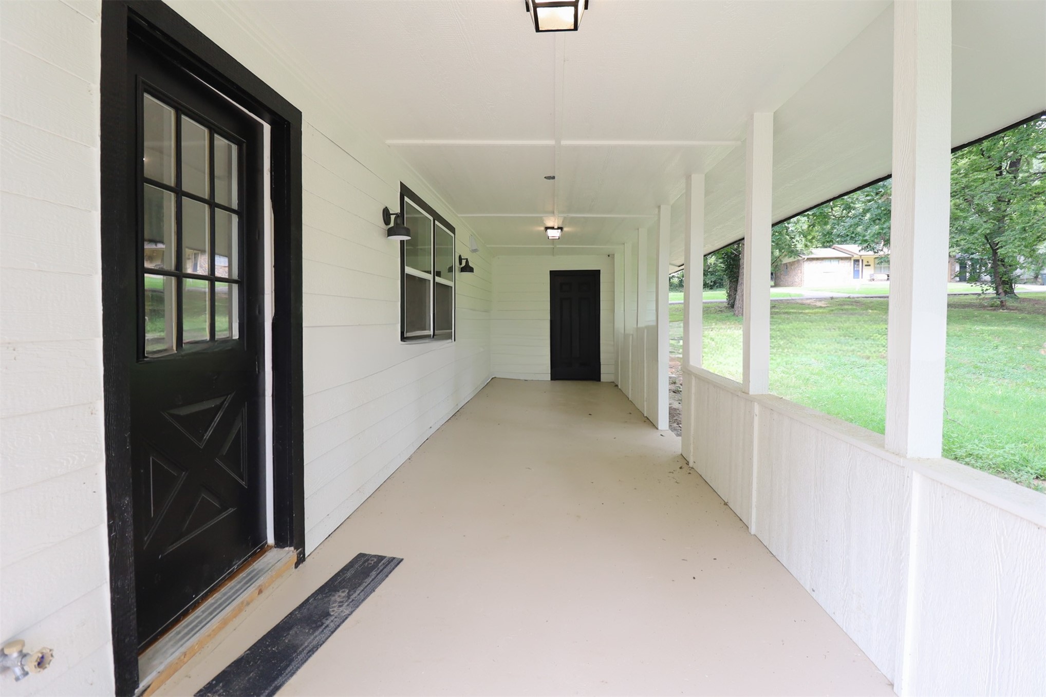 1516 W School Street Claremore OK 74017
