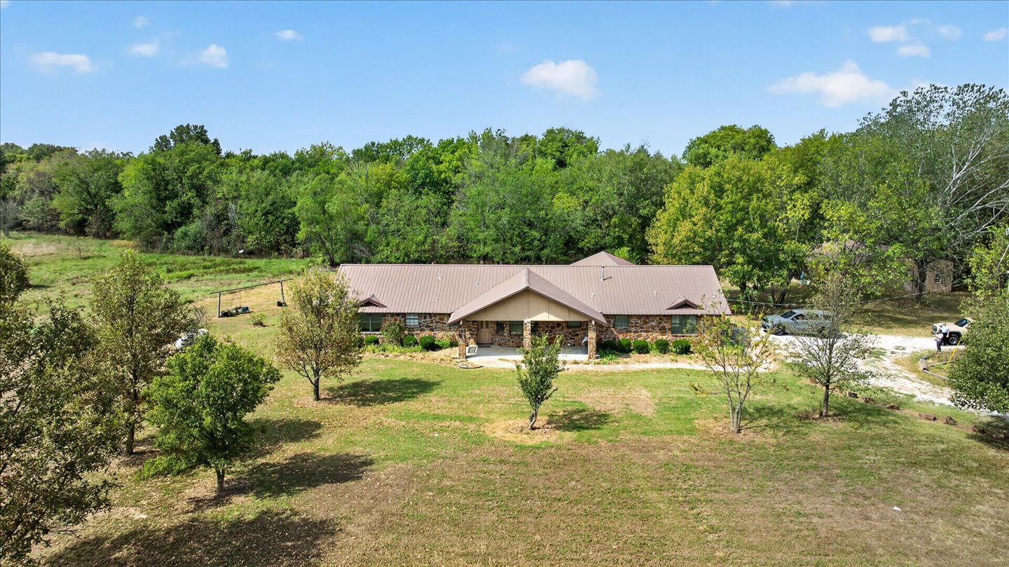 399987 W 3700 Road Ramona OK 74061