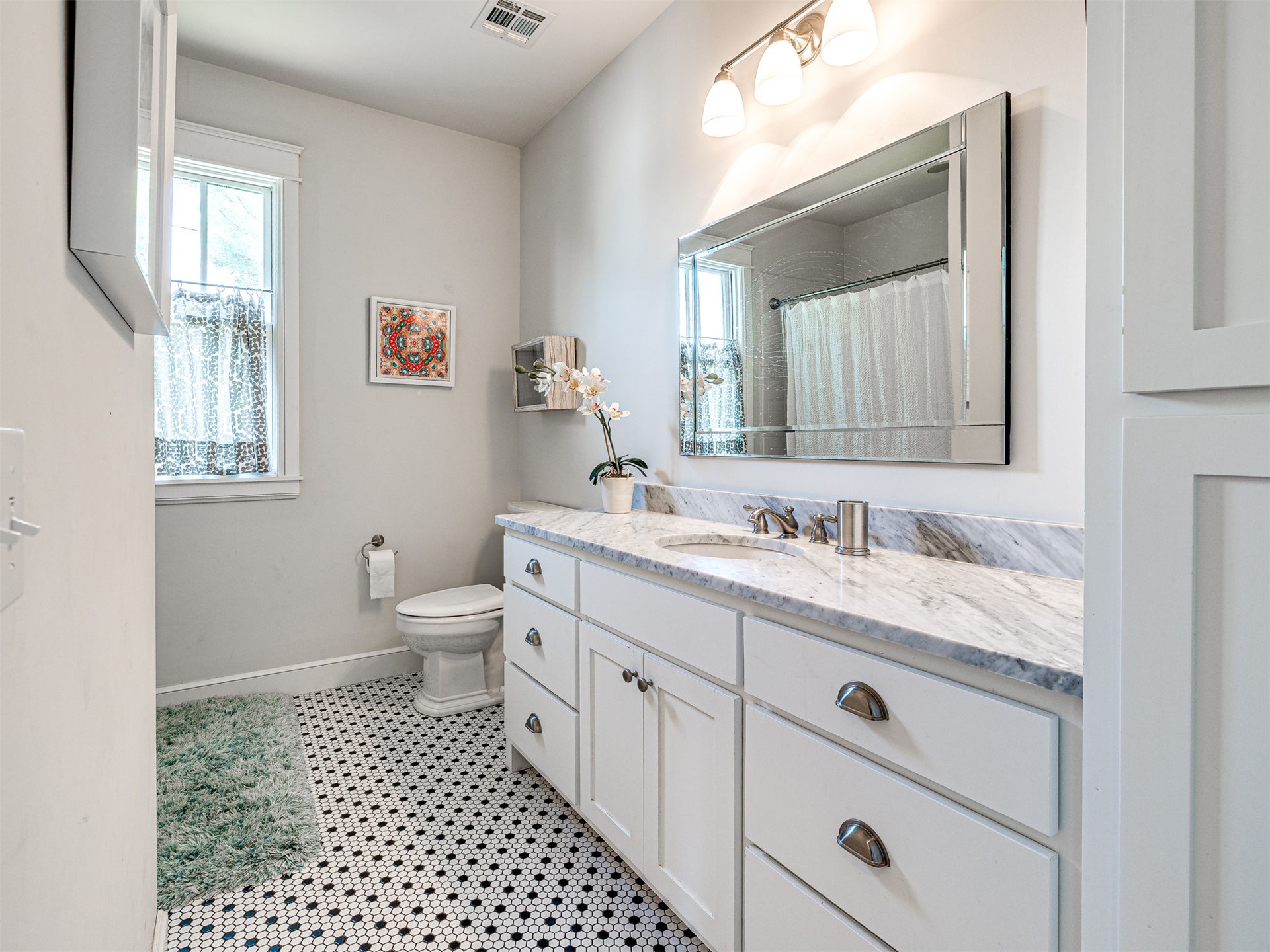 66 Boardwalk Avenue Carlton Landing OK 74432