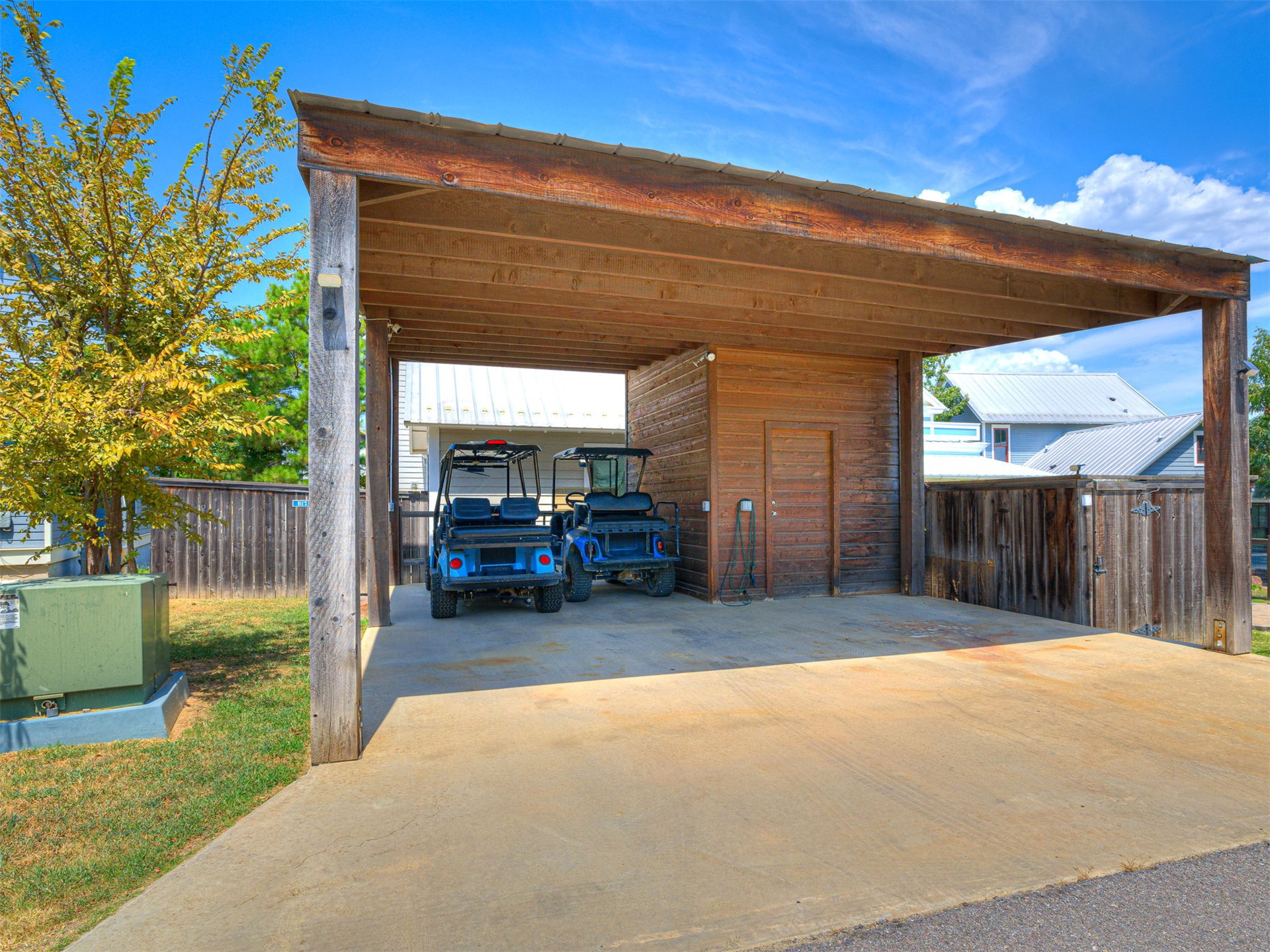 66 Boardwalk Avenue Carlton Landing OK 74432