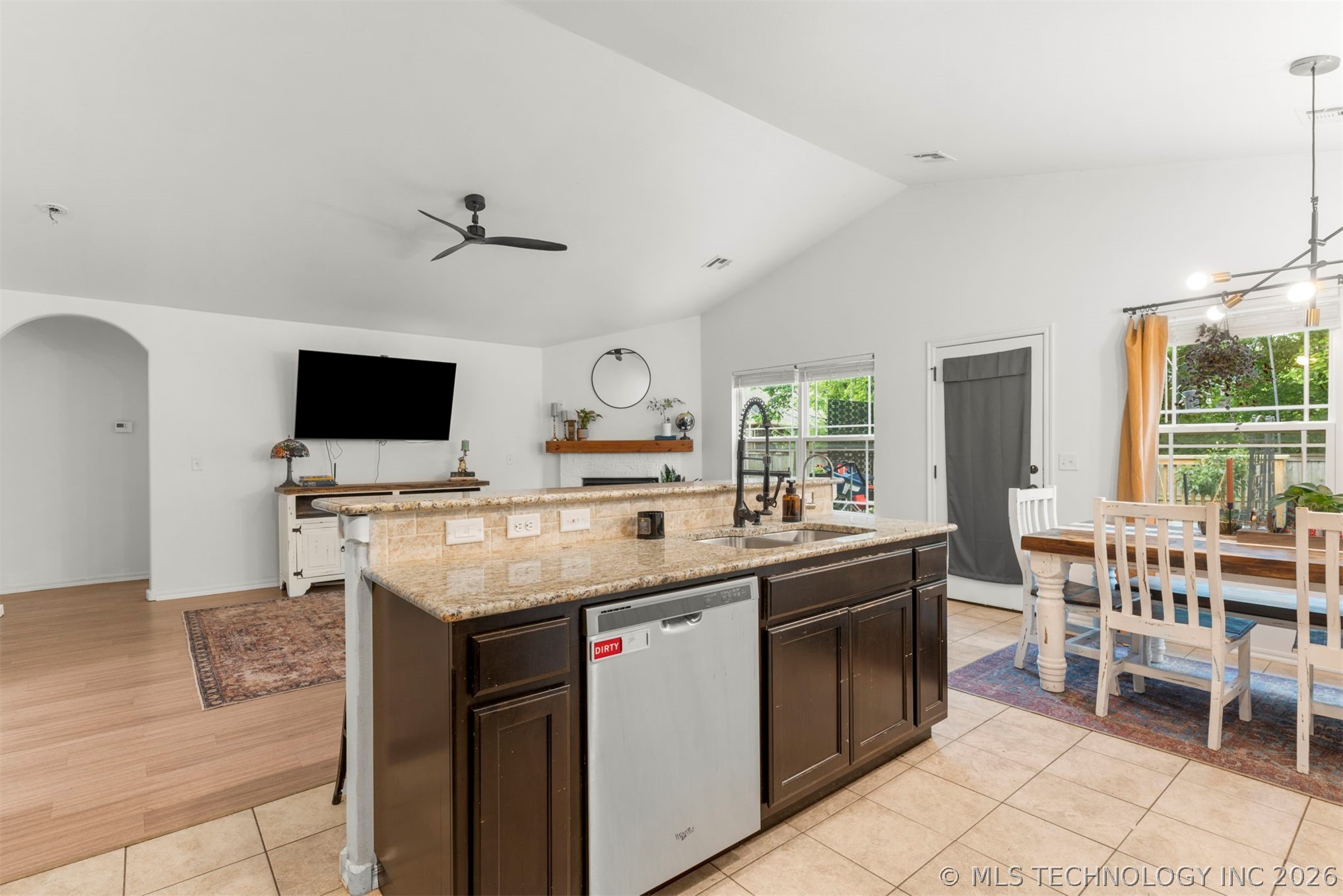 1916 N Kenosha Court Tulsa OK 74106