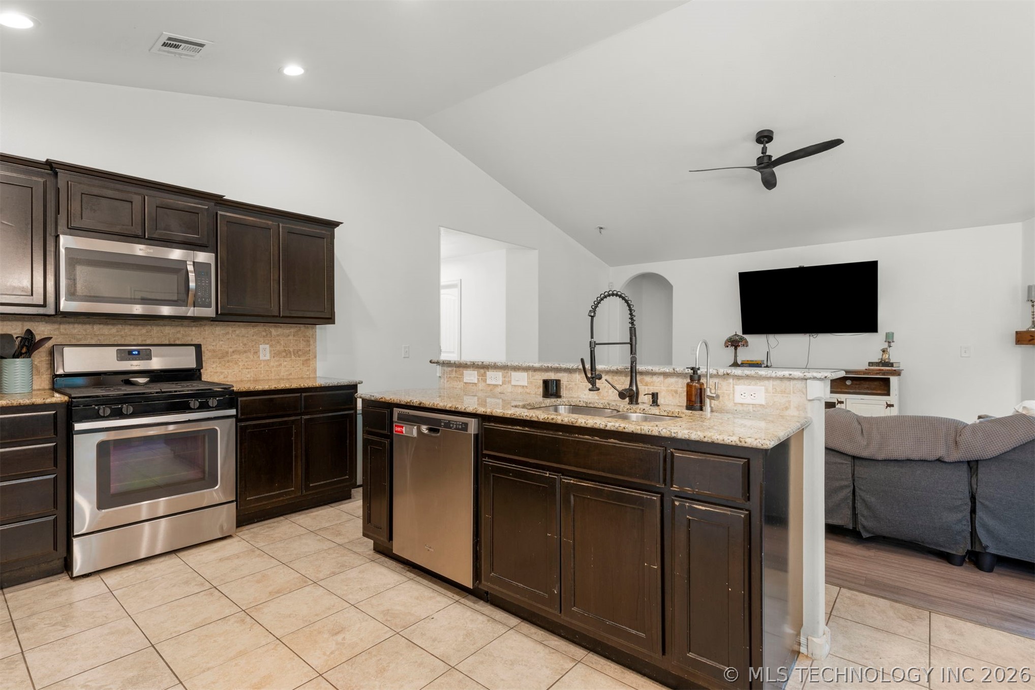 1916 N Kenosha Court Tulsa OK 74106