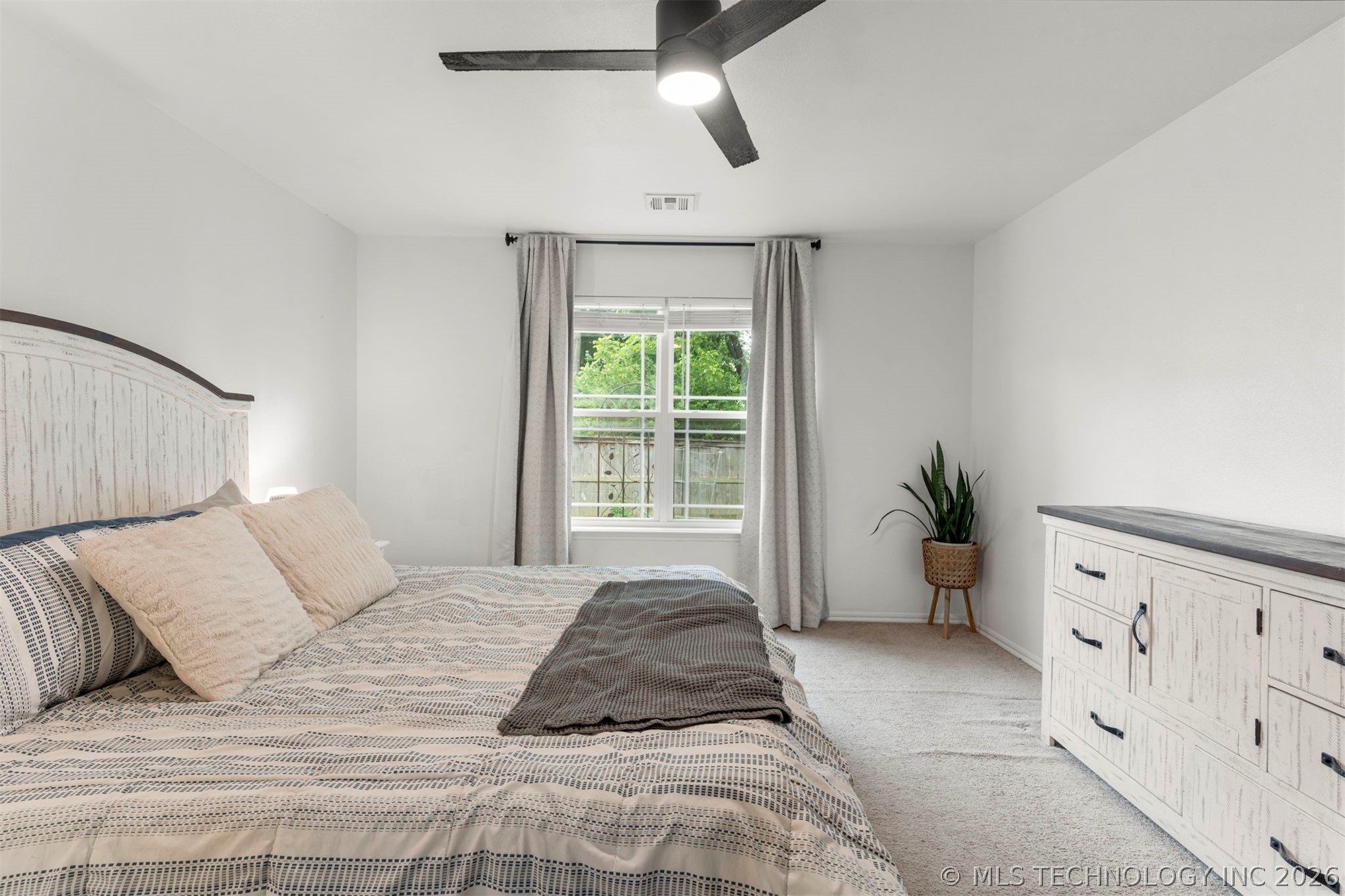 1916 N Kenosha Court Tulsa OK 74106