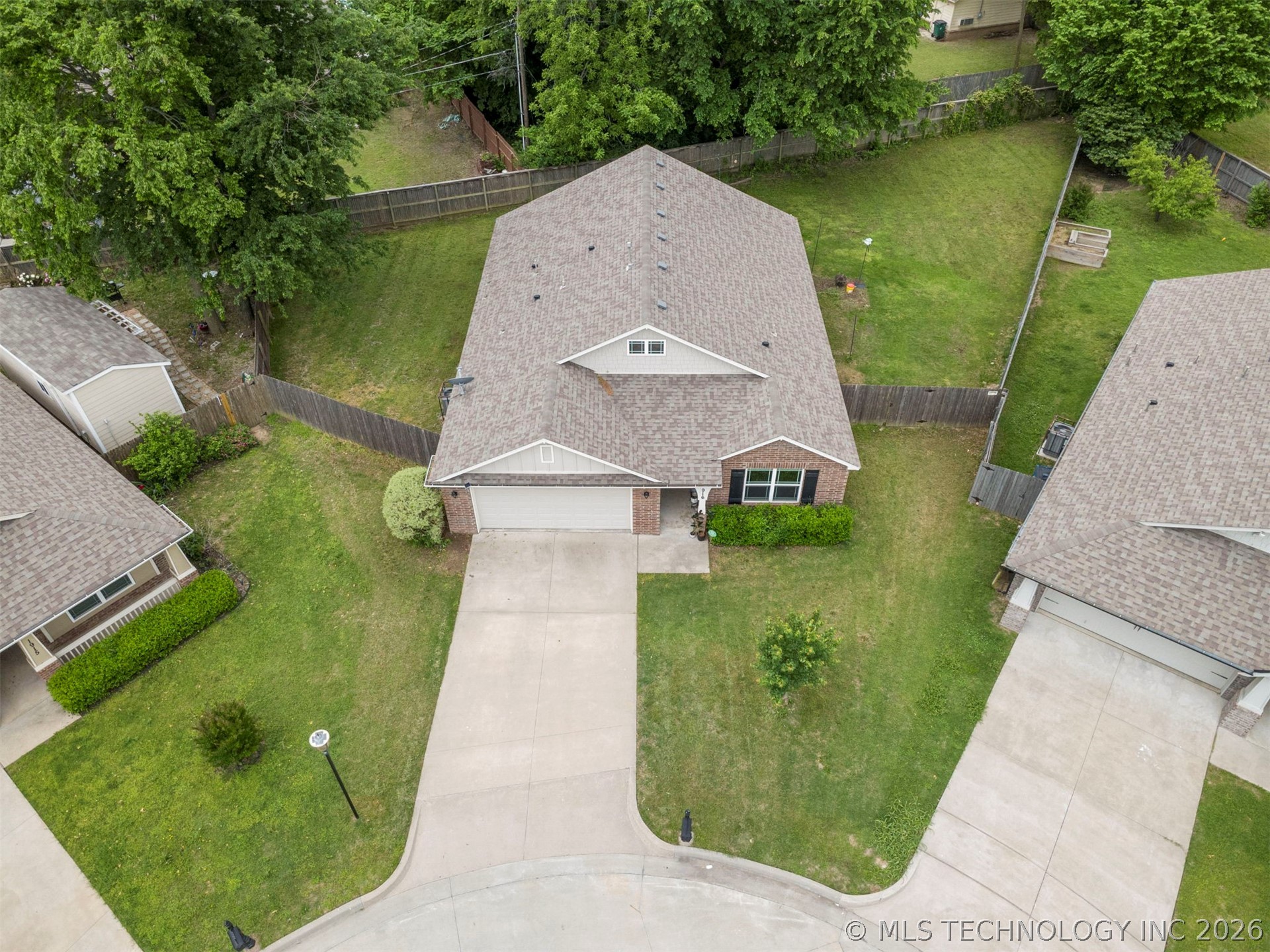 1916 N Kenosha Court Tulsa OK 74106