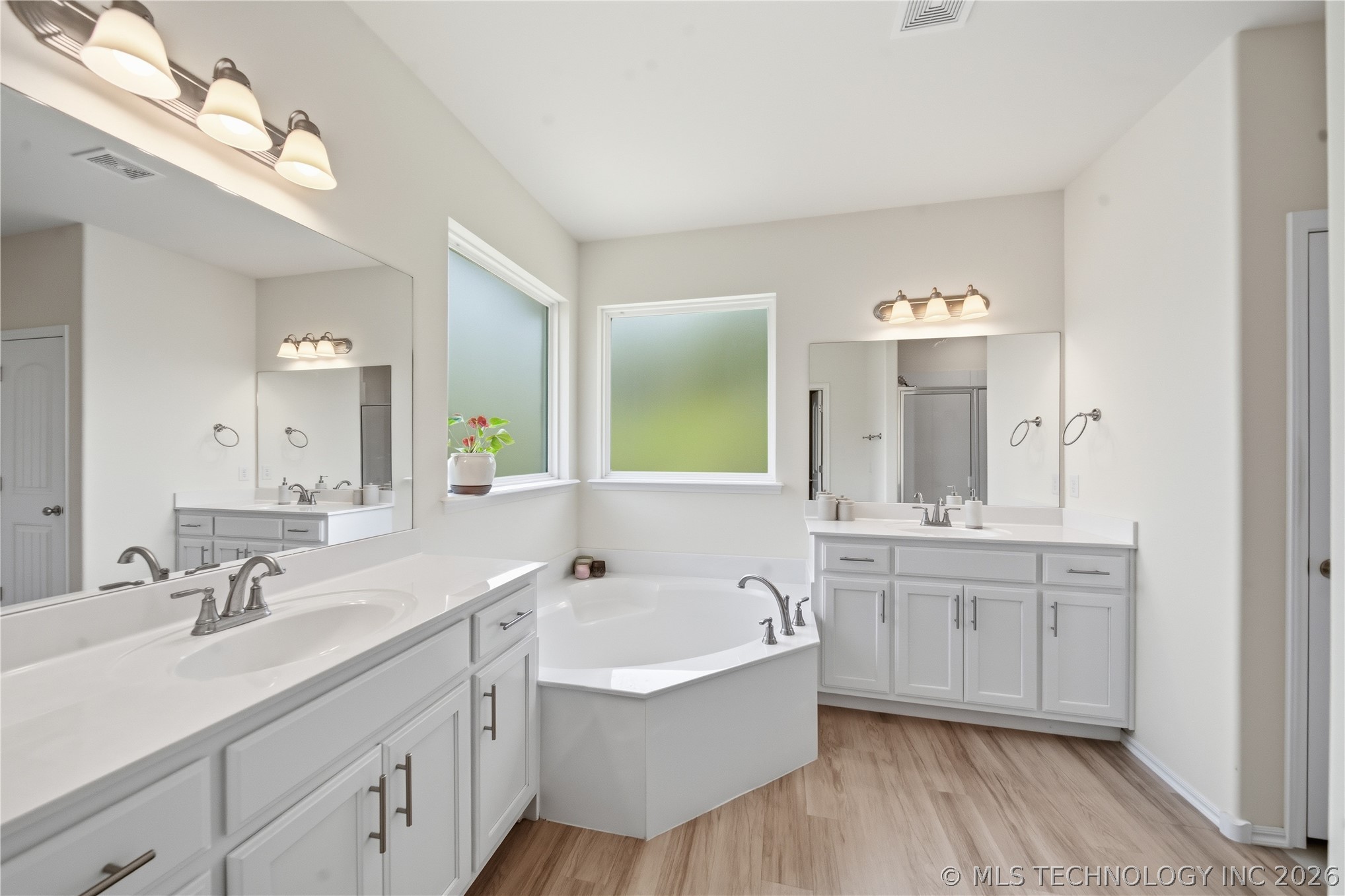 6160 S 317th East Avenue Broken Arrow OK 74014