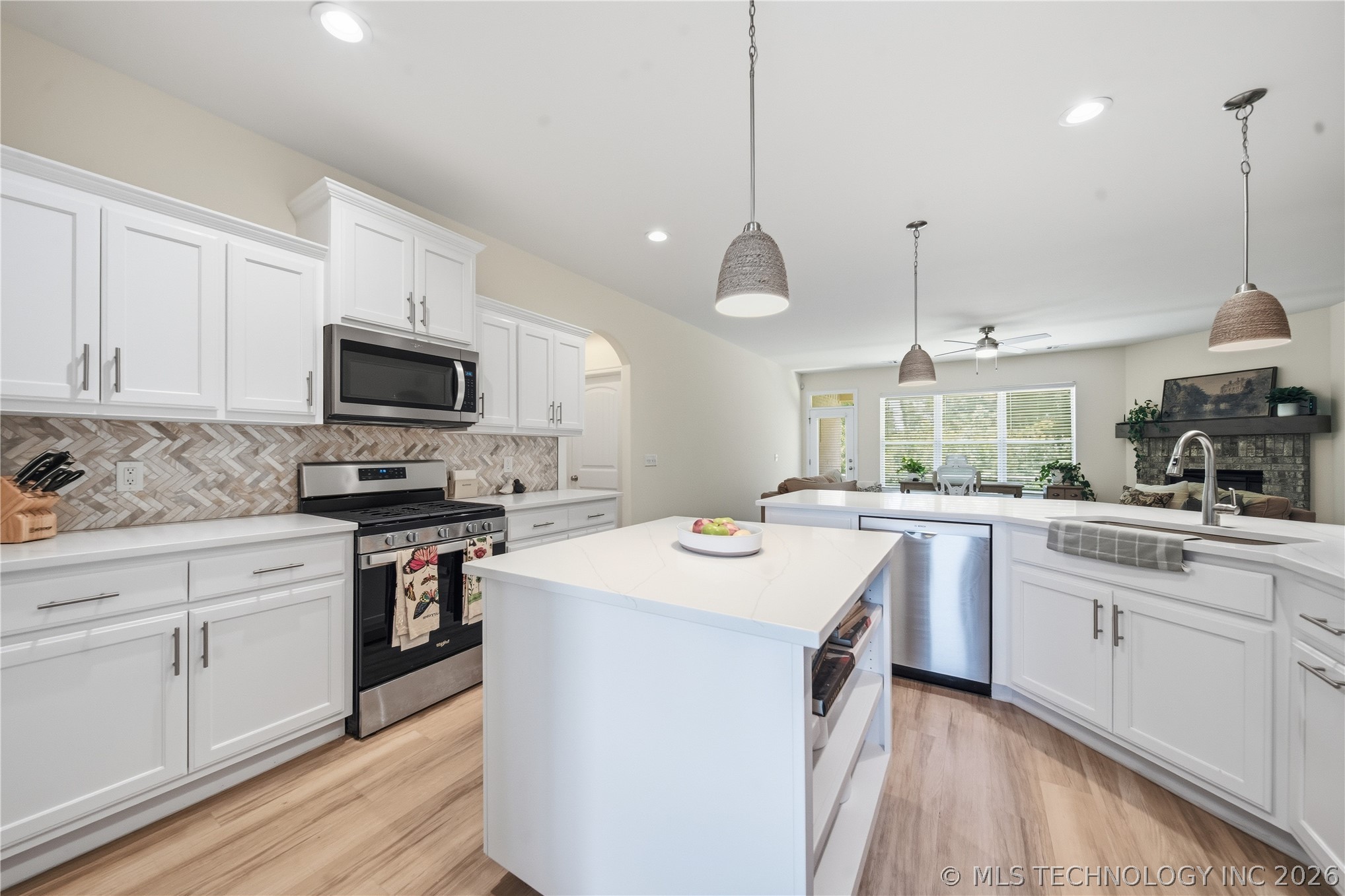 6160 S 317th East Avenue Broken Arrow OK 74014