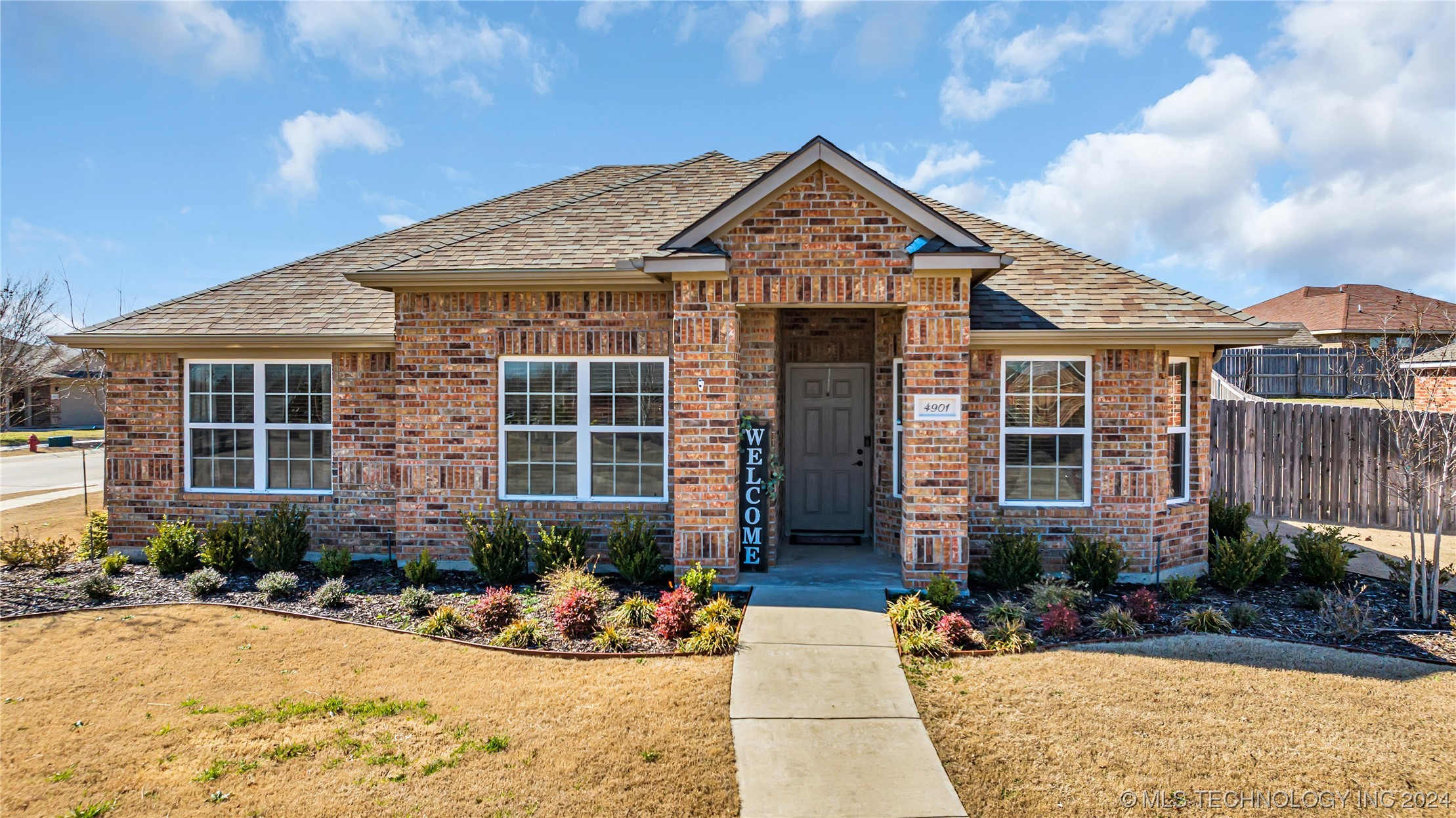 4901 Lake Shore Ardmore OK 73401