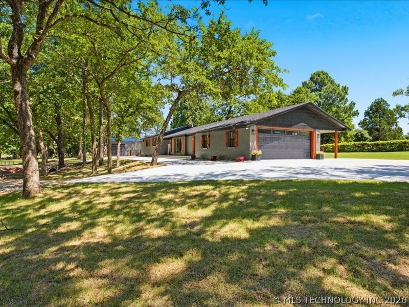 106 S New Bethel Ada OK 74820