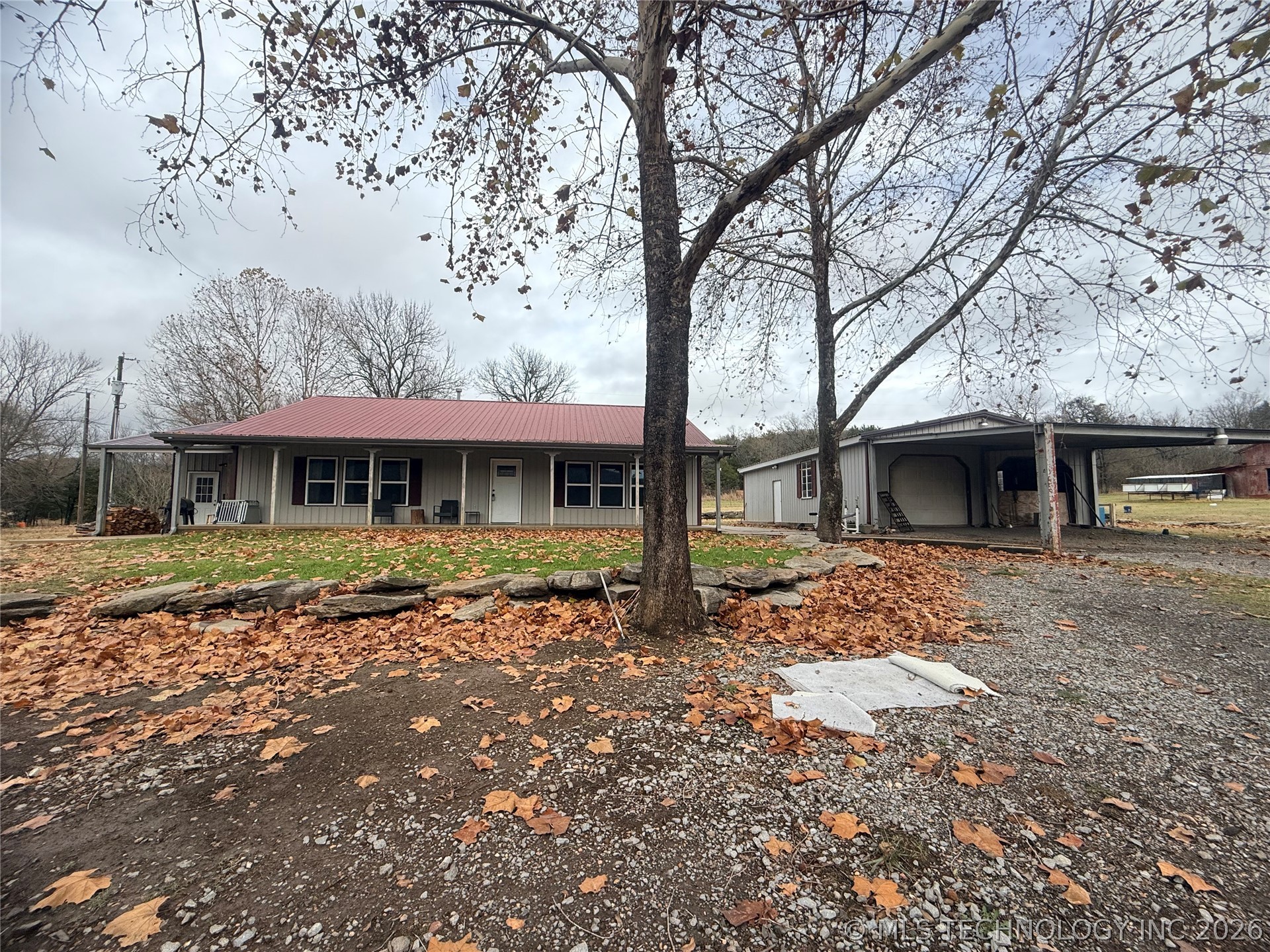2002 Cedar Bluff Road Fort Gibson OK 74434