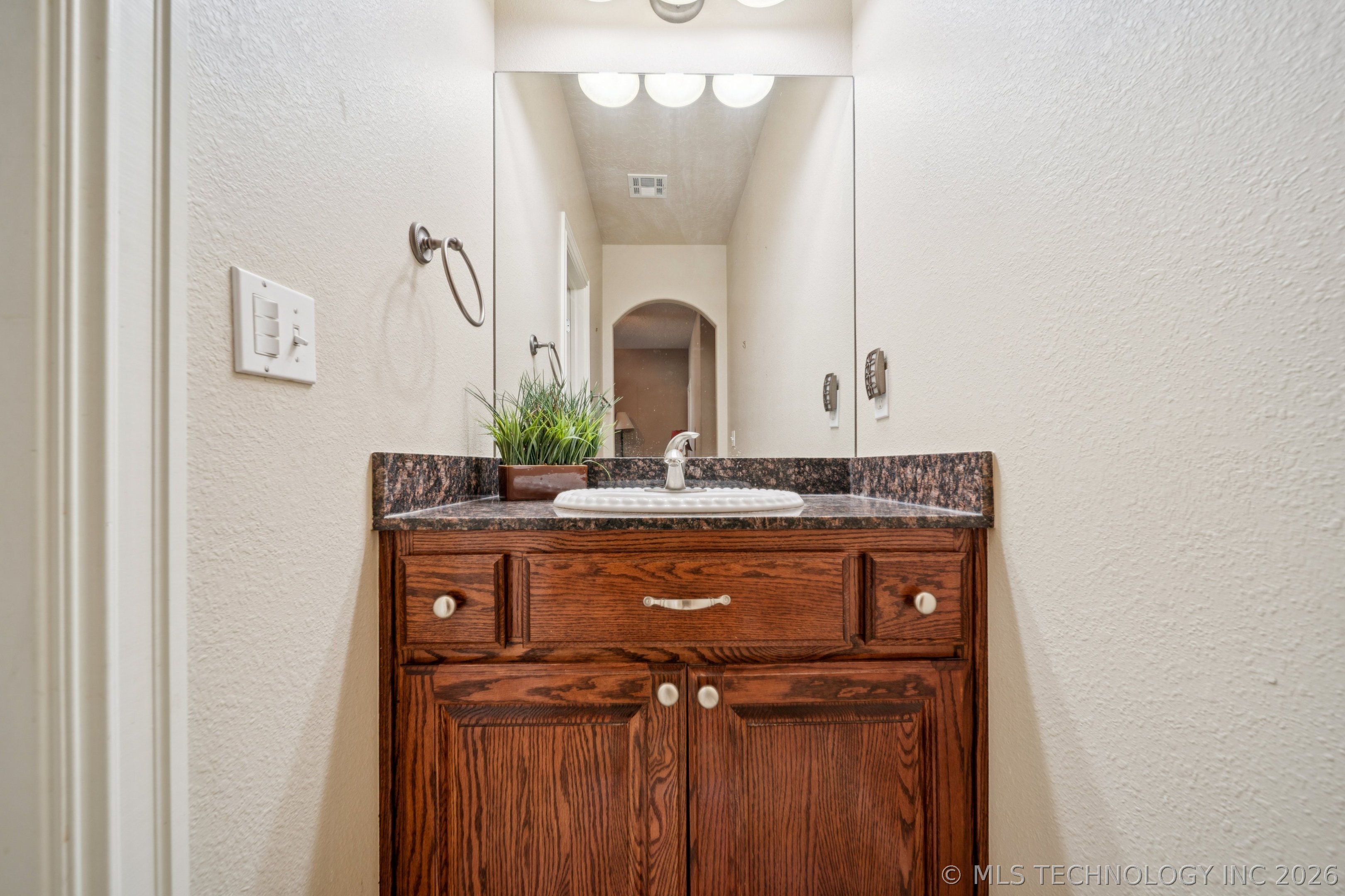 26961 E 134th Street S Coweta OK 74429