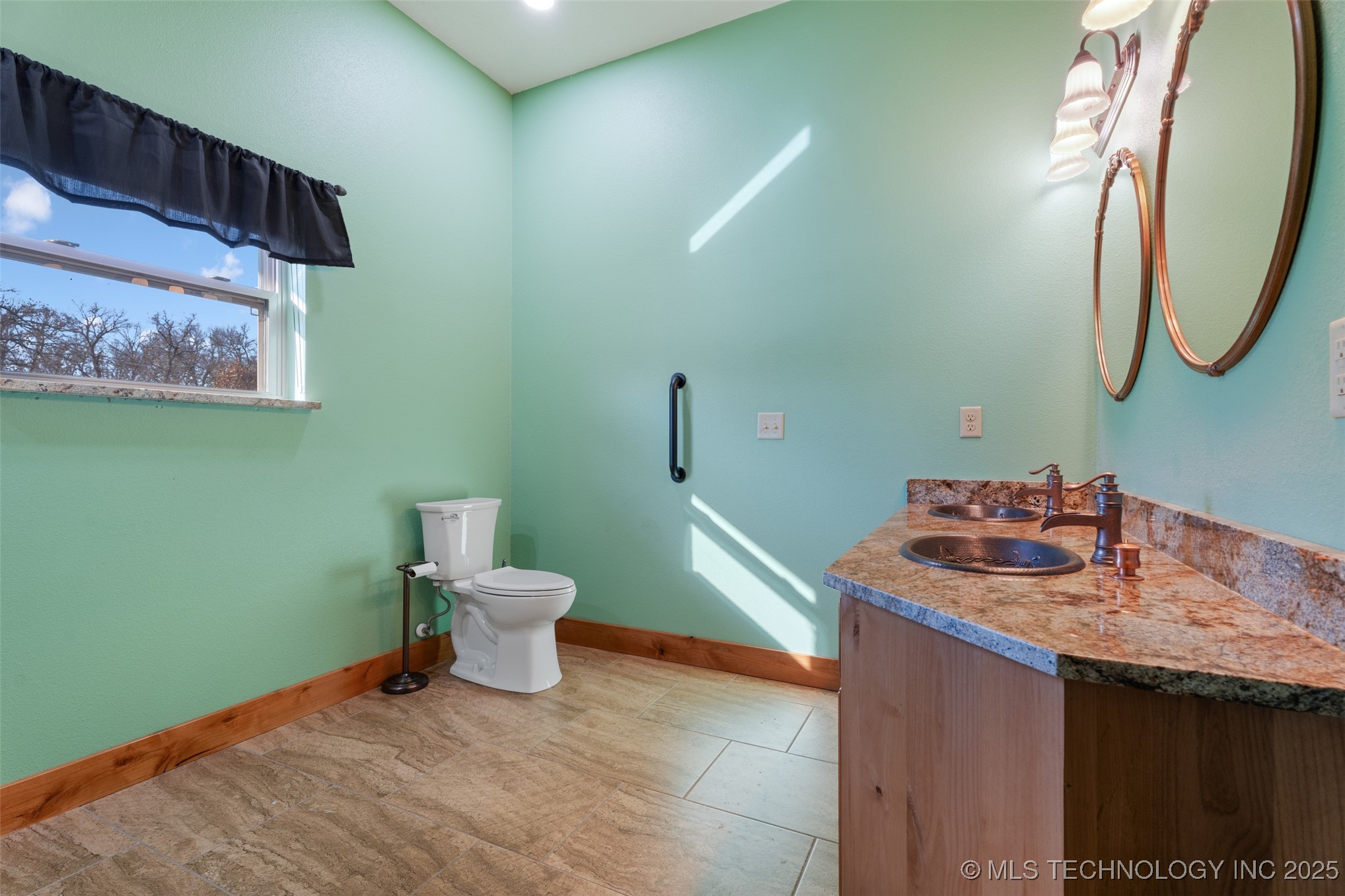 64521 E 256 Place Grove OK 74344